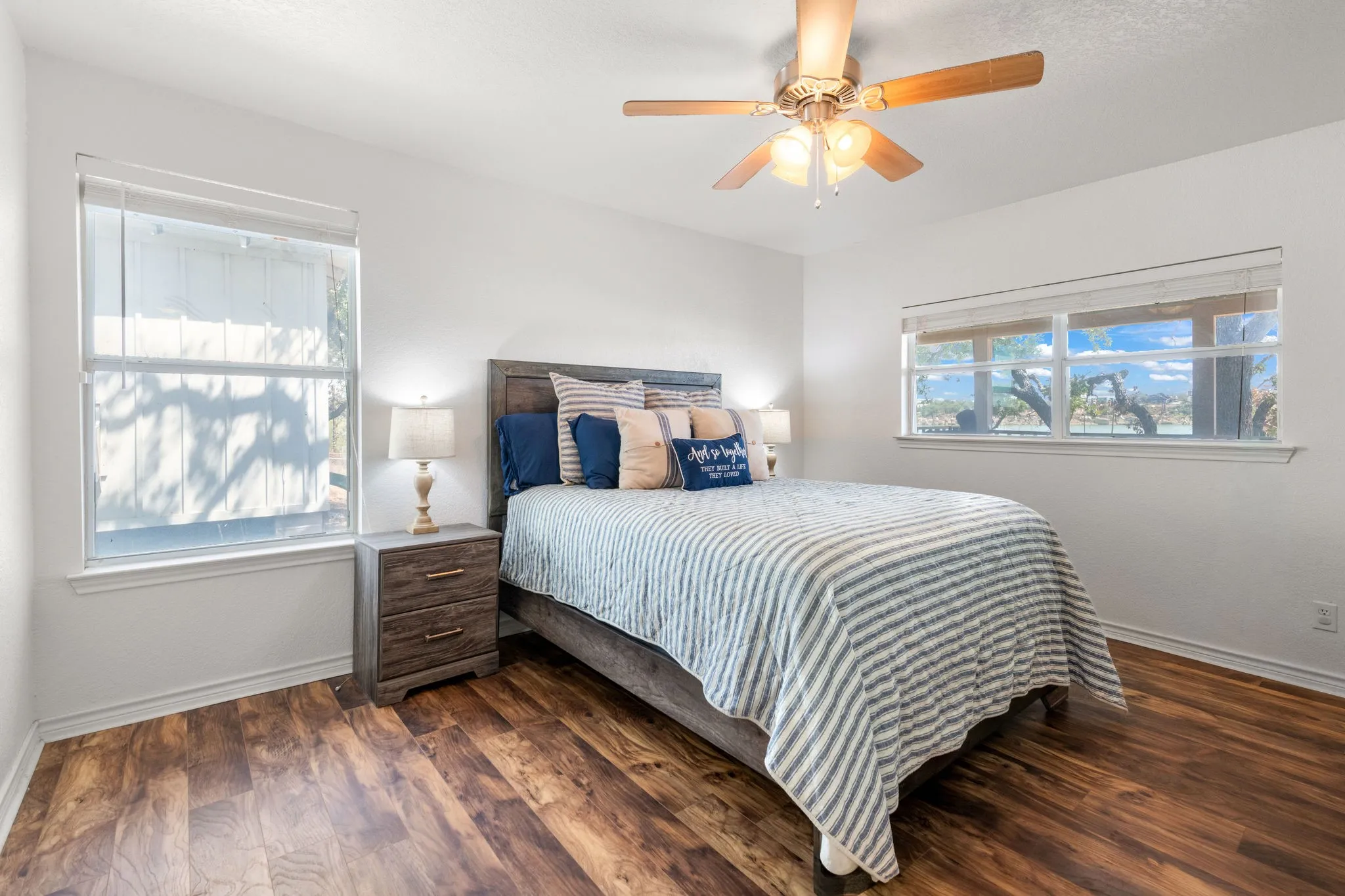 Single Family Residence For Sale in Eastland County , 969 N Shore Drive, Cisco, Texas 76437, 3 Bedroom, 2 Bathroom, Garage spaces, 1,168 Sqft, built in 1945, mls#21383661, Real Estate Agent in Cisco, Homes For Sale in Eastland county, Homes For Sale in Cisco, Realtor in Cisco Texas, Real Estate Brokerage Independent Realty Texas, Luminita Cordes Realtor
