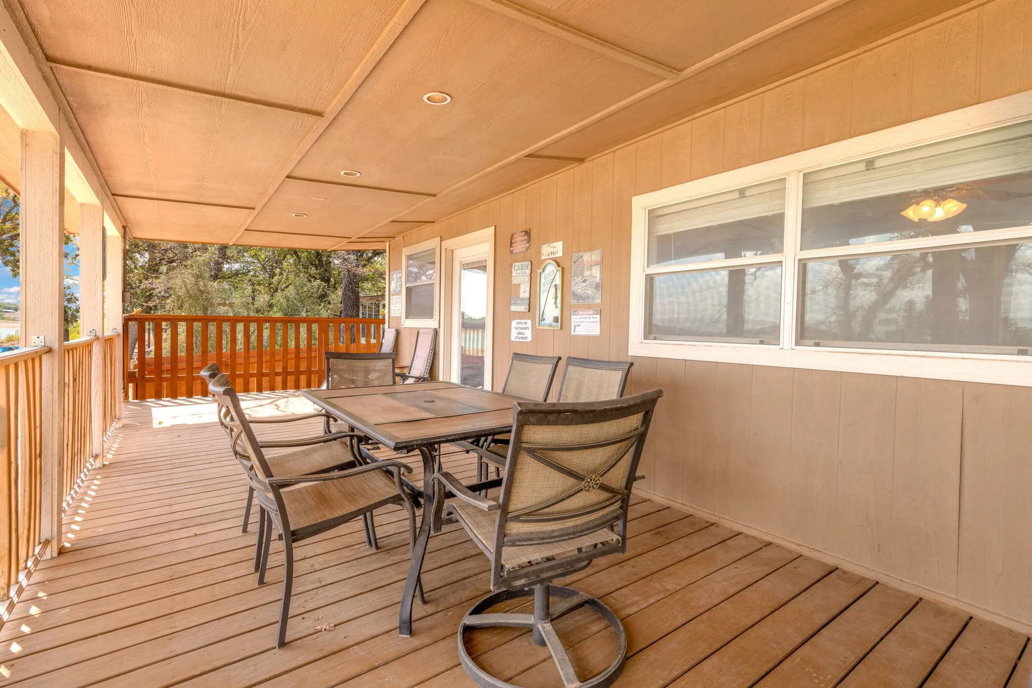 Single Family Residence For Sale in Eastland County , 969 N Shore Drive, Cisco, Texas 76437, 3 Bedroom, 2 Bathroom, Garage spaces, 1,168 Sqft, built in 1945, mls#21383661, Real Estate Agent in Cisco, Homes For Sale in Eastland county, Homes For Sale in Cisco, Realtor in Cisco Texas, Real Estate Brokerage Independent Realty Texas, Luminita Cordes Realtor