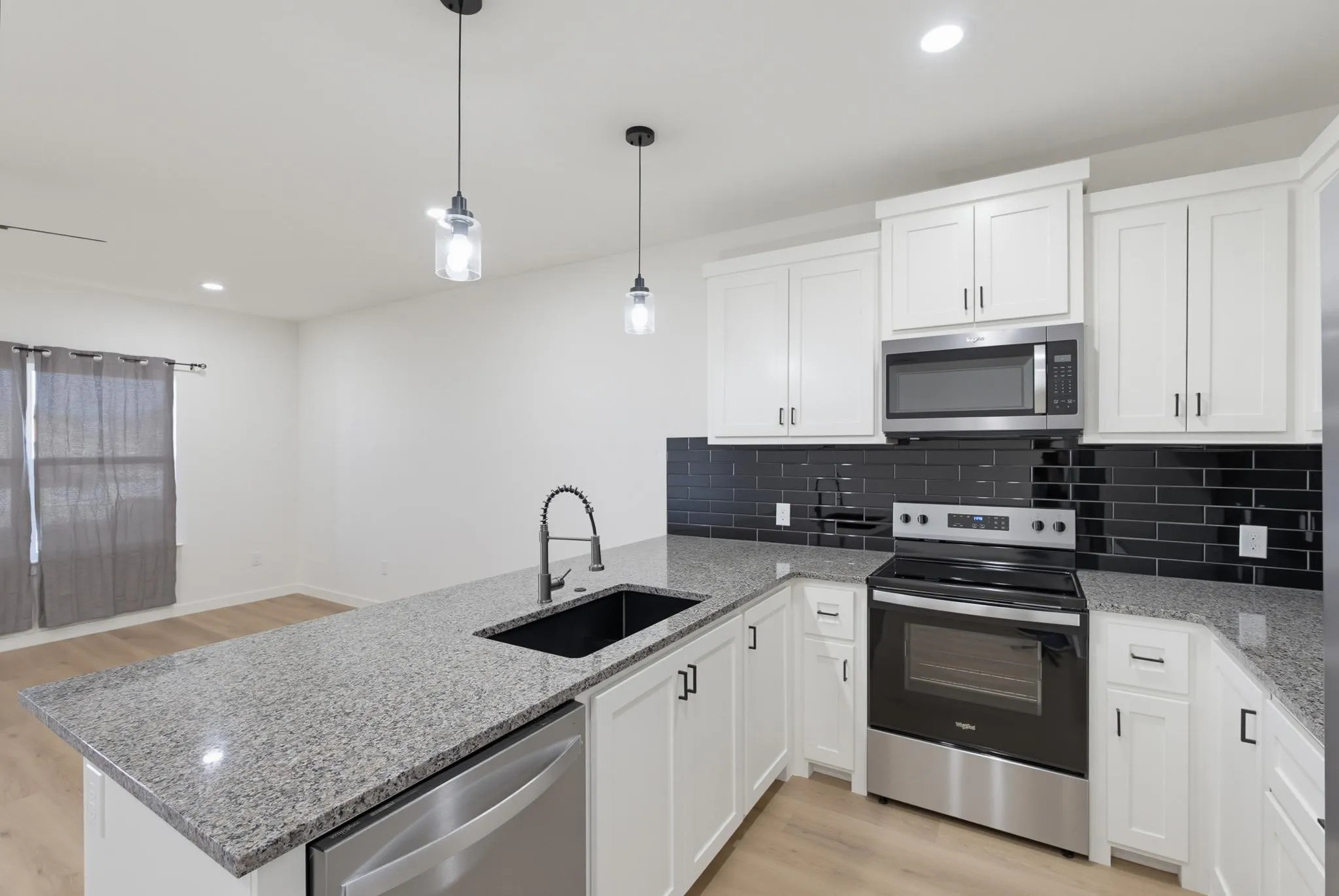 Single Family Residence For Rent in Taylor County , 7659 Lake Ridge Parkway, Abilene, Texas 79602, 3 Bedroom, 2 Bathroom, 2 Garage spaces, 1,650 Sqft, built in 2026, mls#21382036, Real Estate Agent in Abilene, Homes For Rent in Taylor county, Homes For Rent in Abilene, Realtor in Abilene Texas, Real Estate Brokerage Independent Realty Texas, Luminita Cordes Realtor