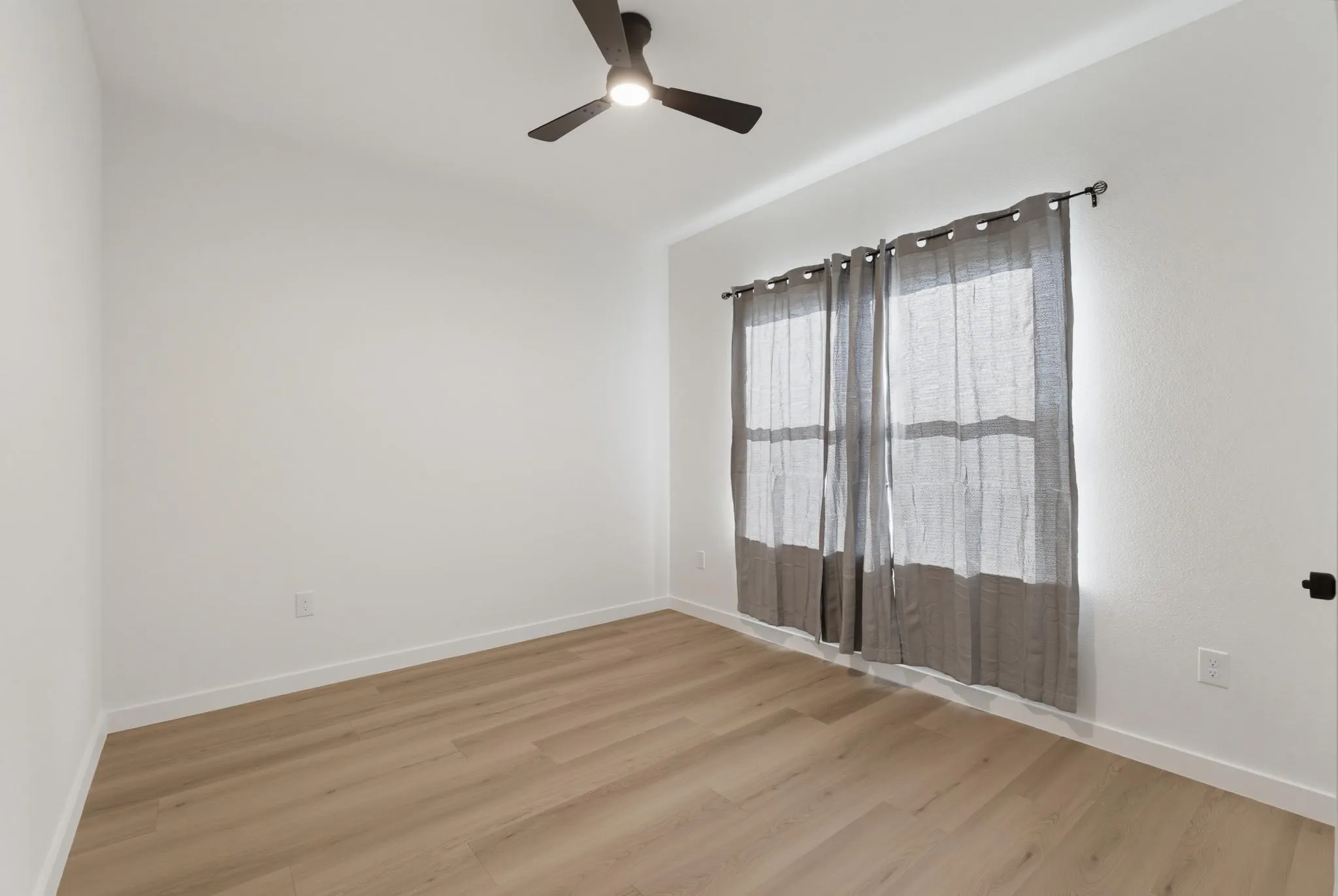Single Family Residence For Rent in Taylor County , 7659 Lake Ridge Parkway, Abilene, Texas 79602, 3 Bedroom, 2 Bathroom, 2 Garage spaces, 1,650 Sqft, built in 2026, mls#21382036, Real Estate Agent in Abilene, Homes For Rent in Taylor county, Homes For Rent in Abilene, Realtor in Abilene Texas, Real Estate Brokerage Independent Realty Texas, Luminita Cordes Realtor