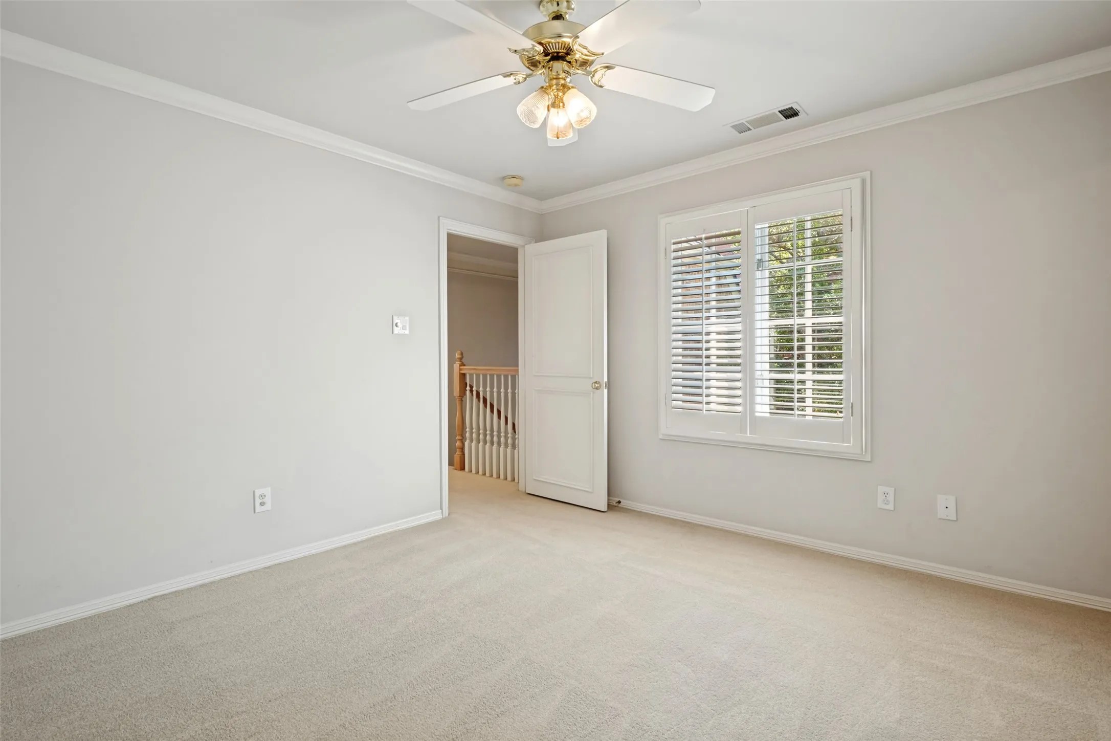 Single Family Residence For Sale in Dallas County , 7984 Caruth Court, Dallas, Texas 75225, 3 Bedroom, 3 Bathroom, 2 Garage spaces, 2,984 Sqft, built in 1994, mls#21380641, Real Estate Agent in Dallas, Homes For Sale in Dallas county, Homes For Sale in Dallas, Realtor in Dallas Texas, Real Estate Brokerage Independent Realty Texas, Luminita Cordes Realtor