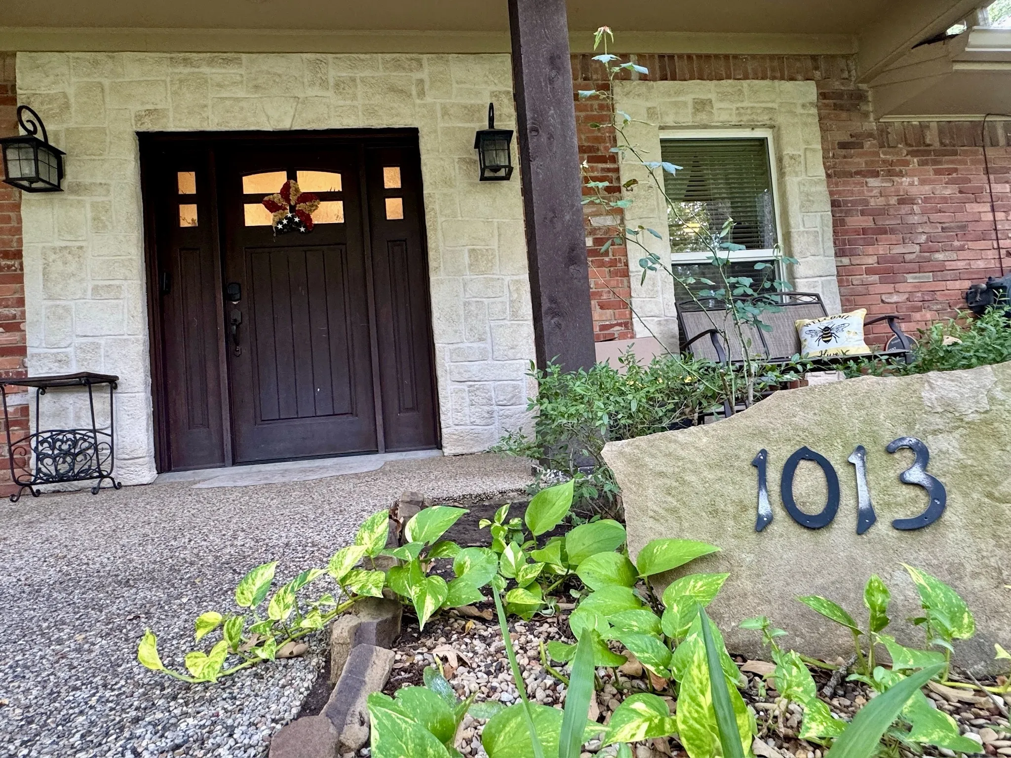 1013 Overhill Dr