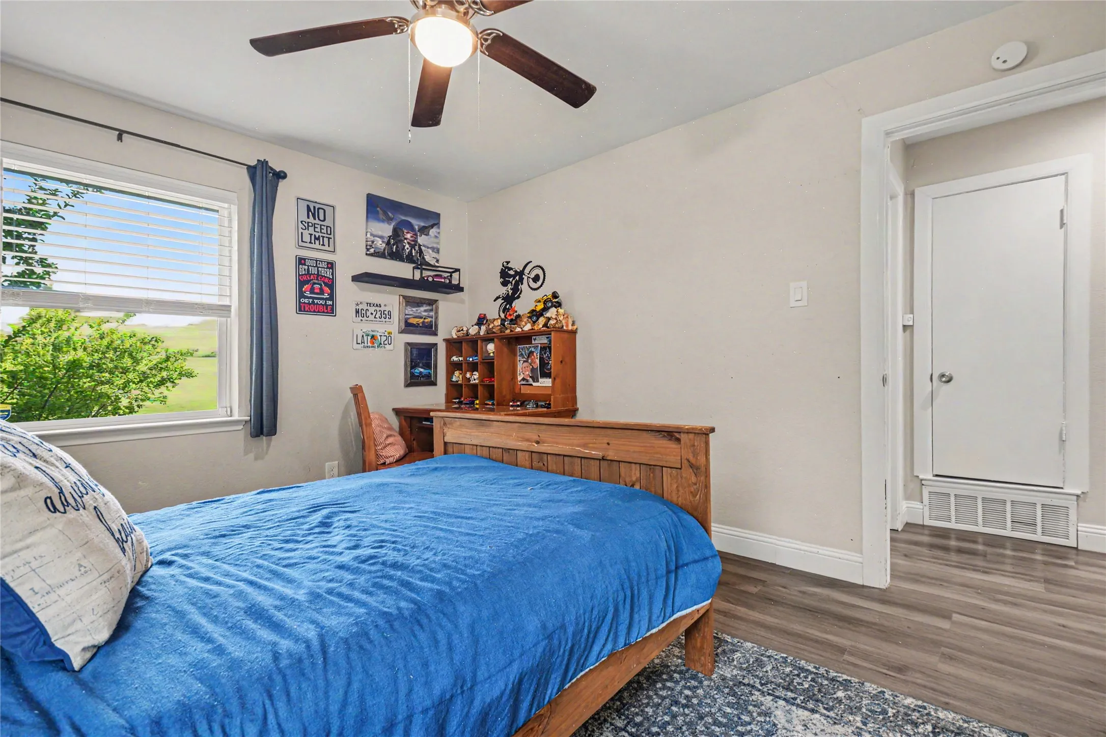 Single Family Residence For Sale in Dallas County , 9324 Clearwater Drive, Dallas, Texas 75243, 3 Bedroom, 2 Bathroom, Garage spaces, 1,863 Sqft, built in 1960, mls#21370114, Real Estate Agent in Dallas, Homes For Sale in Dallas county, Homes For Sale in Dallas, Realtor in Dallas Texas, Real Estate Brokerage Independent Realty Texas, Luminita Cordes Realtor