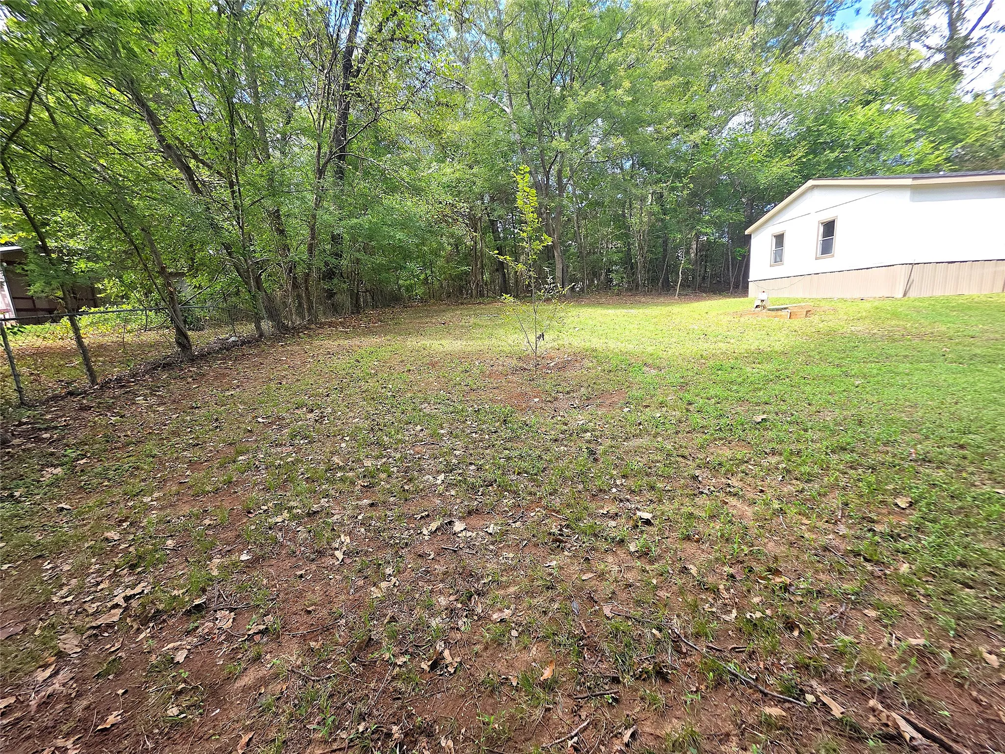 Mobile Home For Sale in Cherokee County , 942 Balmorea Drive, Bullard, Texas 75757, 4 Bedroom, 3 Bathroom, Garage spaces, 2,128 Sqft, built in 2006, mls#21383516, Real Estate Agent in Bullard, Homes For Sale in Cherokee county, Homes For Sale in Bullard, Realtor in Bullard Texas, Real Estate Brokerage Independent Realty Texas, Luminita Cordes Realtor