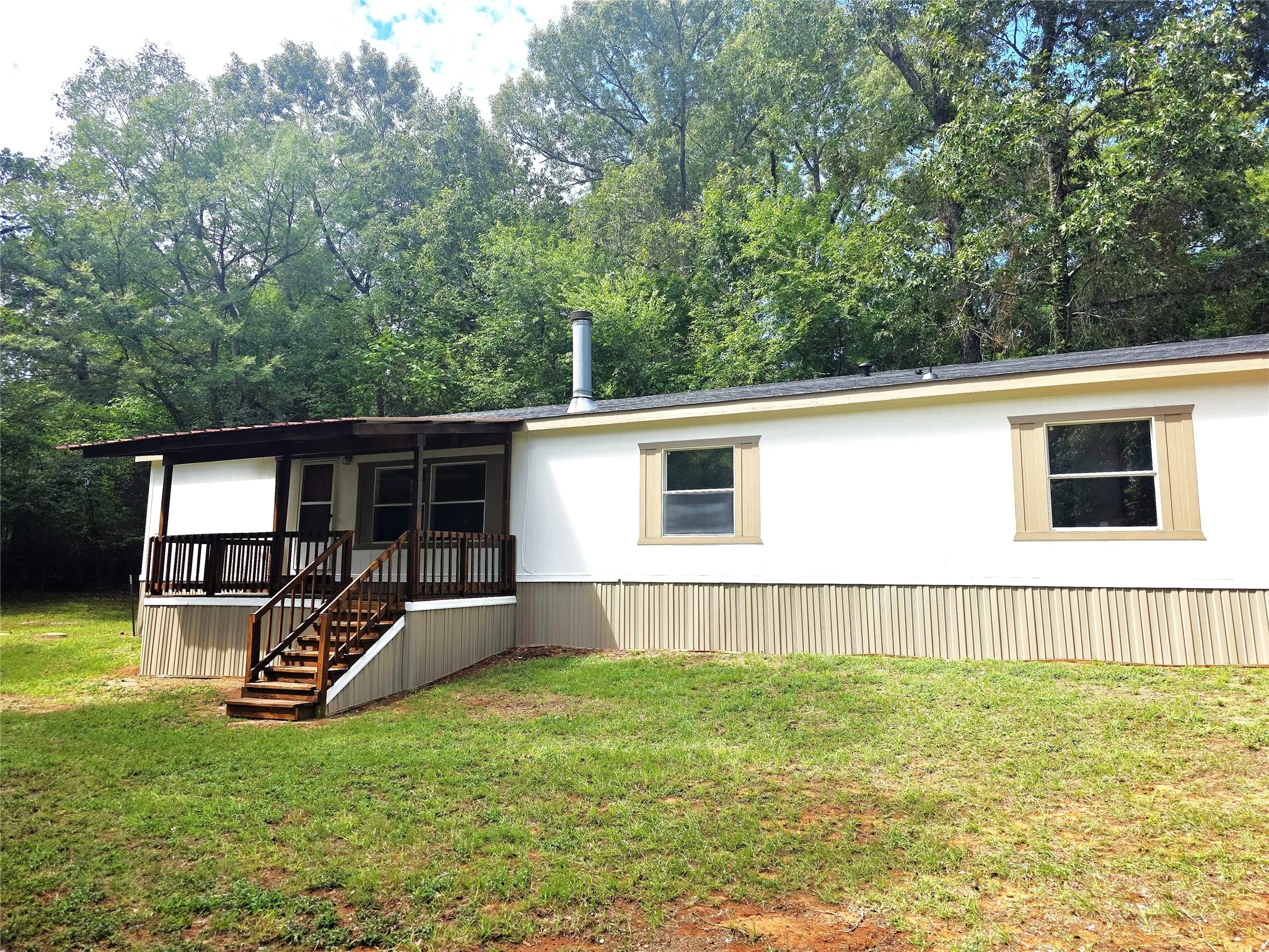 Mobile Home For Sale in Cherokee County , 942 Balmorea Drive, Bullard, Texas 75757, 4 Bedroom, 3 Bathroom, Garage spaces, 2,128 Sqft, built in 2006, mls#21383516, Real Estate Agent in Bullard, Homes For Sale in Cherokee county, Homes For Sale in Bullard, Realtor in Bullard Texas, Real Estate Brokerage Independent Realty Texas, Luminita Cordes Realtor