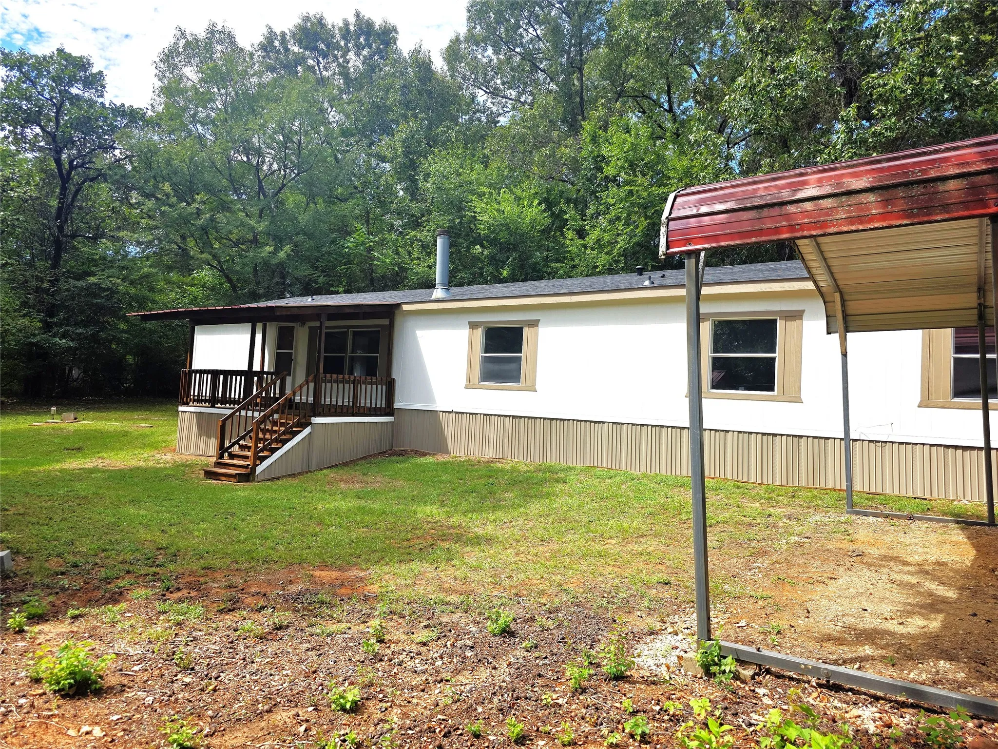 Mobile Home For Sale in Cherokee County , 942 Balmorea Drive, Bullard, Texas 75757, 4 Bedroom, 3 Bathroom, Garage spaces, 2,128 Sqft, built in 2006, mls#21383516, Real Estate Agent in Bullard, Homes For Sale in Cherokee county, Homes For Sale in Bullard, Realtor in Bullard Texas, Real Estate Brokerage Independent Realty Texas, Luminita Cordes Realtor