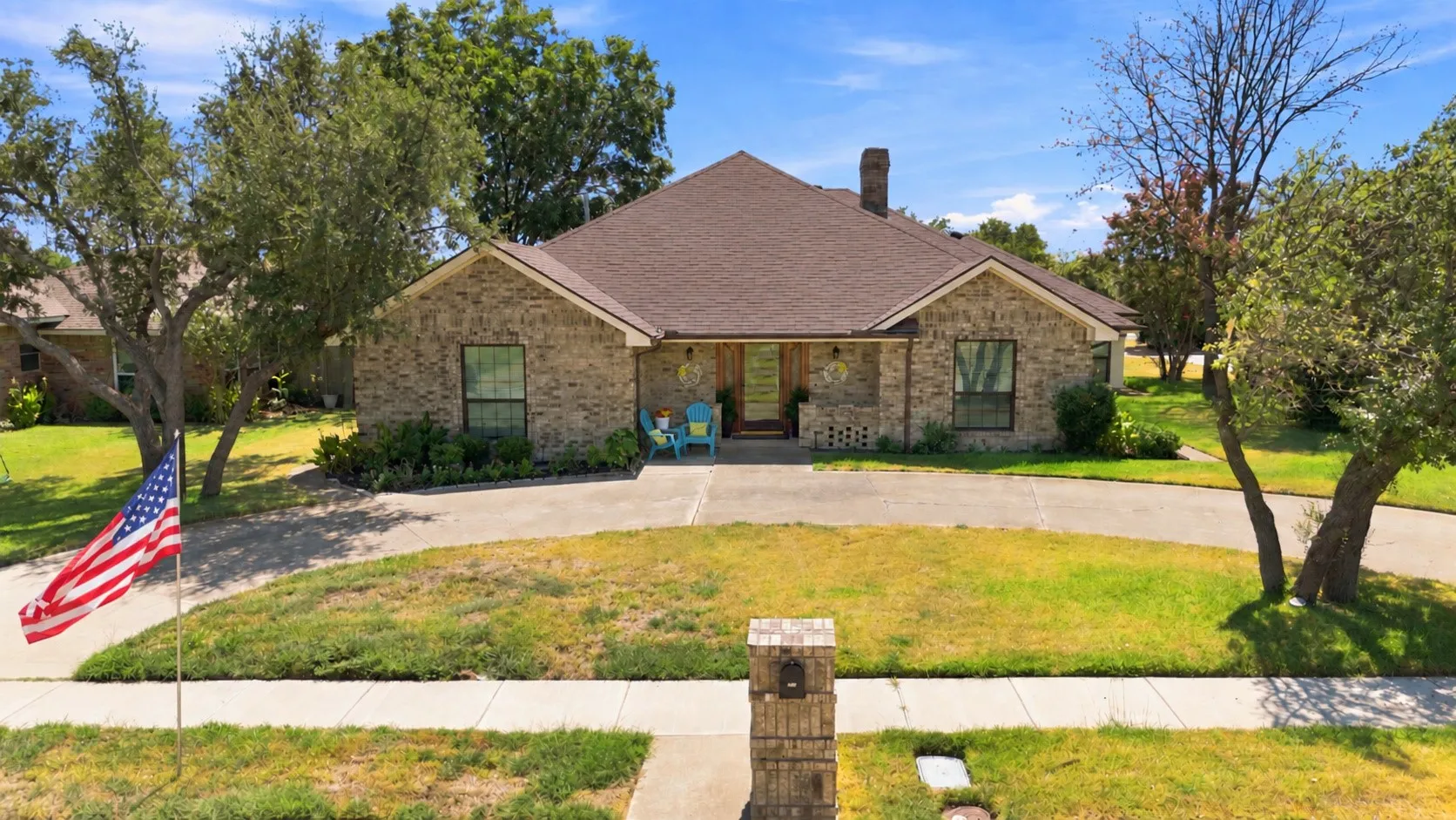 Single Family Residence For Sale in Collin County , 802 Autumn Hill Drive, Wylie, Texas 75098, 3 Bedroom, 3 Bathroom, 2 Garage spaces, 2,195 Sqft, built in 1986, mls#21382306, Real Estate Agent in Wylie, Homes For Sale in Collin county, Homes For Sale in Wylie, Realtor in Wylie Texas, Real Estate Brokerage Independent Realty Texas, Luminita Cordes Realtor