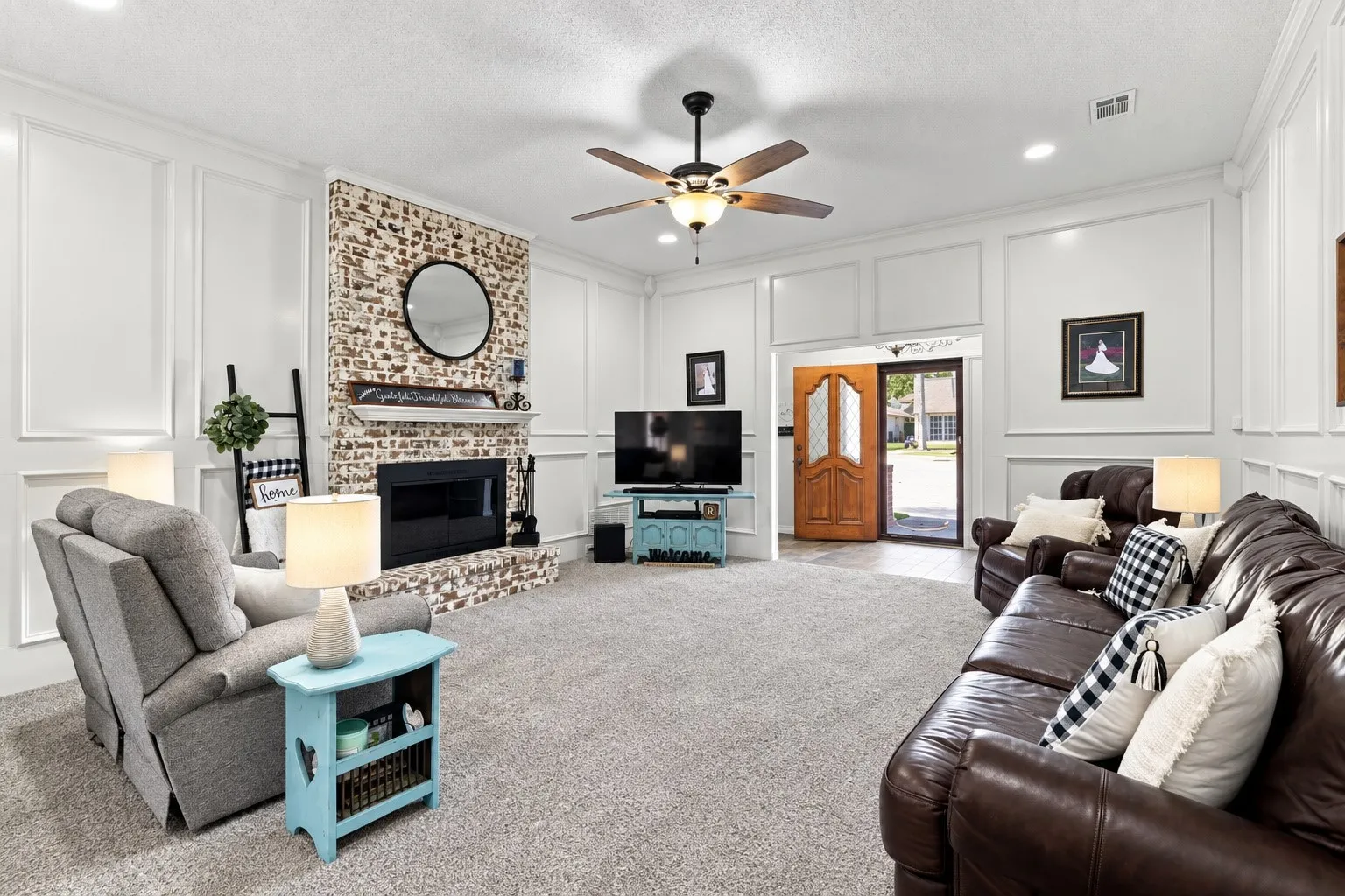 Single Family Residence For Sale in Collin County , 802 Autumn Hill Drive, Wylie, Texas 75098, 3 Bedroom, 3 Bathroom, 2 Garage spaces, 2,195 Sqft, built in 1986, mls#21382306, Real Estate Agent in Wylie, Homes For Sale in Collin county, Homes For Sale in Wylie, Realtor in Wylie Texas, Real Estate Brokerage Independent Realty Texas, Luminita Cordes Realtor