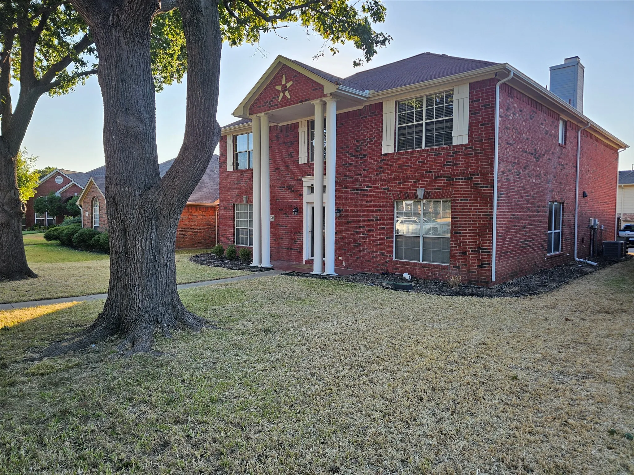 Single Family Residence For Sale in Collin County , 1508 Alamosa Drive, Plano, Texas 75023, 4 Bedroom, 3 Bathroom, 2 Garage spaces, 2,701 Sqft, built in 1990, mls#21383677, Real Estate Agent in Plano, Homes For Sale in Collin county, Homes For Sale in Plano, Realtor in Plano Texas, Real Estate Brokerage Independent Realty Texas, Luminita Cordes Realtor