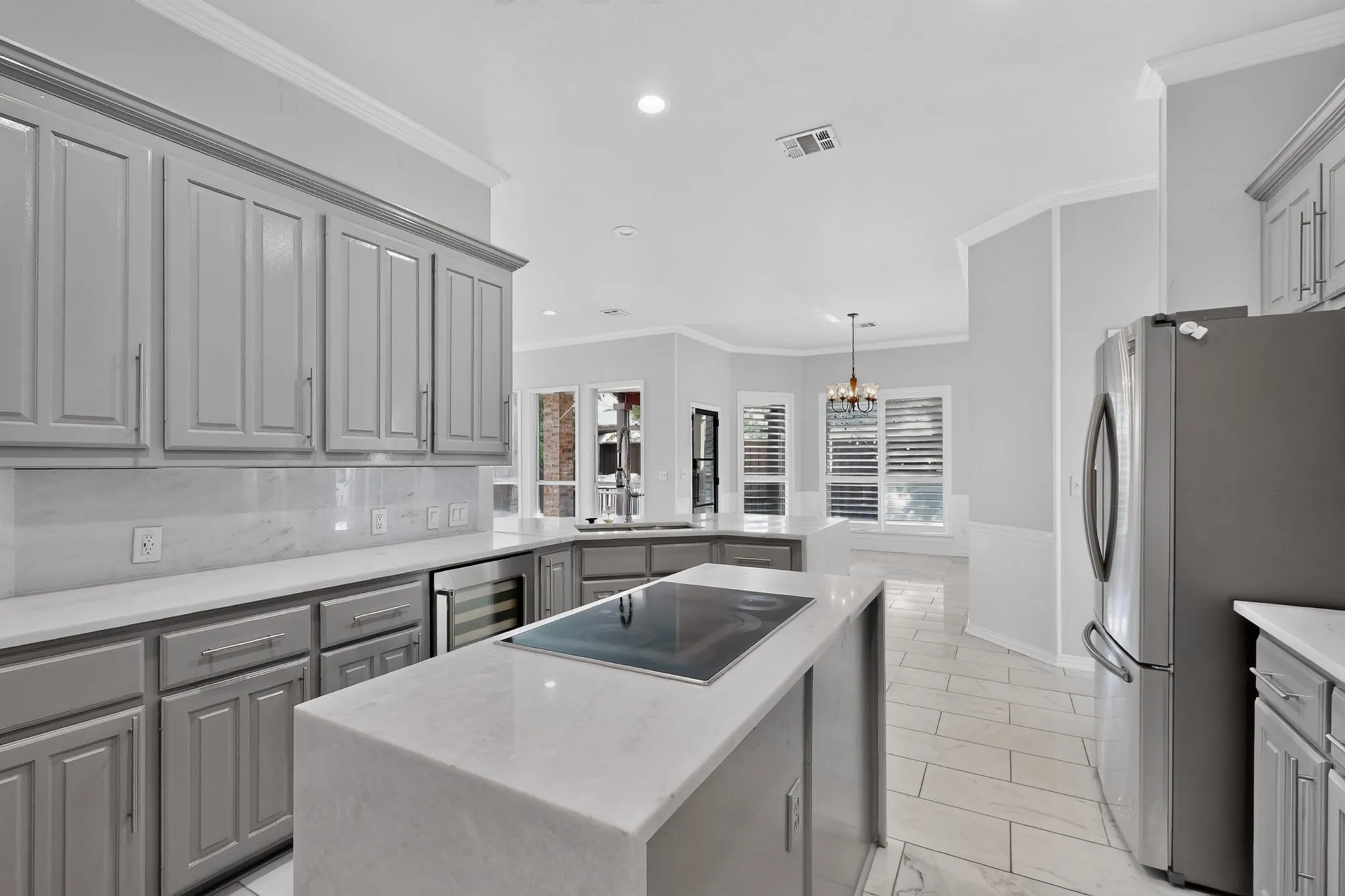Single Family Residence For Sale in Dallas County , 1814 Forest Meadow Lane, Richardson, Texas 75081, 5 Bedroom, 4 Bathroom, 2 Garage spaces, 3,716 Sqft, built in 1996, mls#21379914, Real Estate Agent in Richardson, Homes For Sale in Dallas county, Homes For Sale in Richardson, Realtor in Richardson Texas, Real Estate Brokerage Independent Realty Texas, Luminita Cordes Realtor