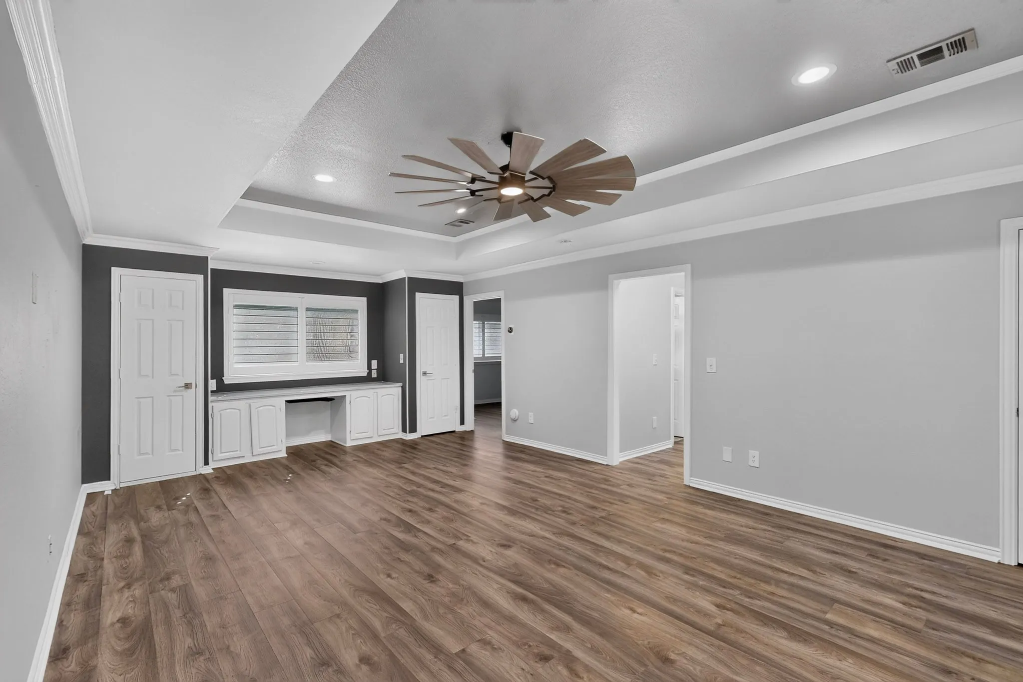 Single Family Residence For Sale in Dallas County , 1814 Forest Meadow Lane, Richardson, Texas 75081, 5 Bedroom, 4 Bathroom, 2 Garage spaces, 3,716 Sqft, built in 1996, mls#21379914, Real Estate Agent in Richardson, Homes For Sale in Dallas county, Homes For Sale in Richardson, Realtor in Richardson Texas, Real Estate Brokerage Independent Realty Texas, Luminita Cordes Realtor