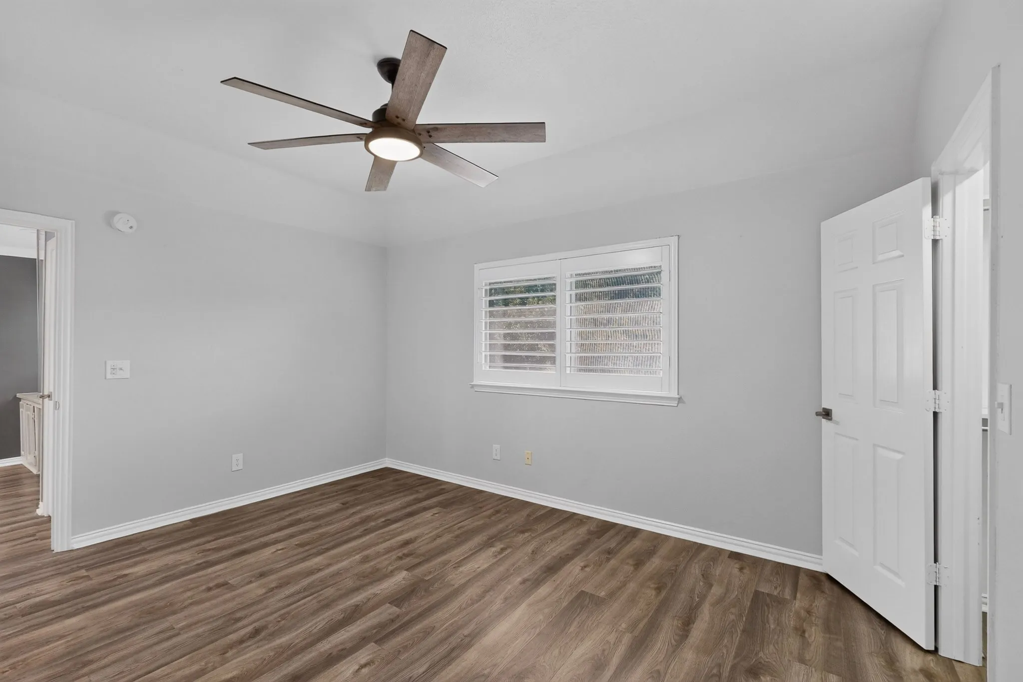 Single Family Residence For Sale in Dallas County , 1814 Forest Meadow Lane, Richardson, Texas 75081, 5 Bedroom, 4 Bathroom, 2 Garage spaces, 3,716 Sqft, built in 1996, mls#21379914, Real Estate Agent in Richardson, Homes For Sale in Dallas county, Homes For Sale in Richardson, Realtor in Richardson Texas, Real Estate Brokerage Independent Realty Texas, Luminita Cordes Realtor