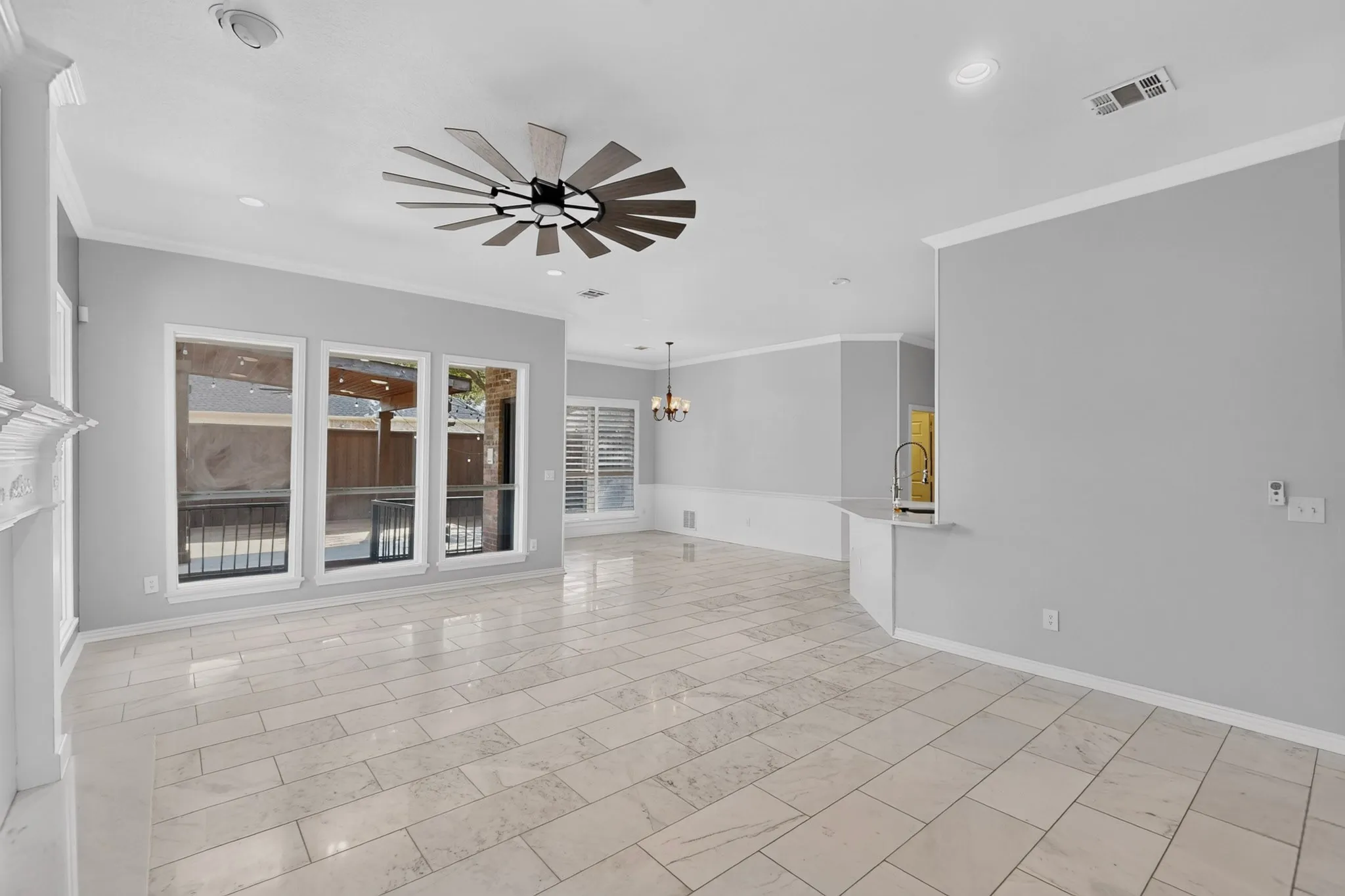 Single Family Residence For Sale in Dallas County , 1814 Forest Meadow Lane, Richardson, Texas 75081, 5 Bedroom, 4 Bathroom, 2 Garage spaces, 3,716 Sqft, built in 1996, mls#21379914, Real Estate Agent in Richardson, Homes For Sale in Dallas county, Homes For Sale in Richardson, Realtor in Richardson Texas, Real Estate Brokerage Independent Realty Texas, Luminita Cordes Realtor