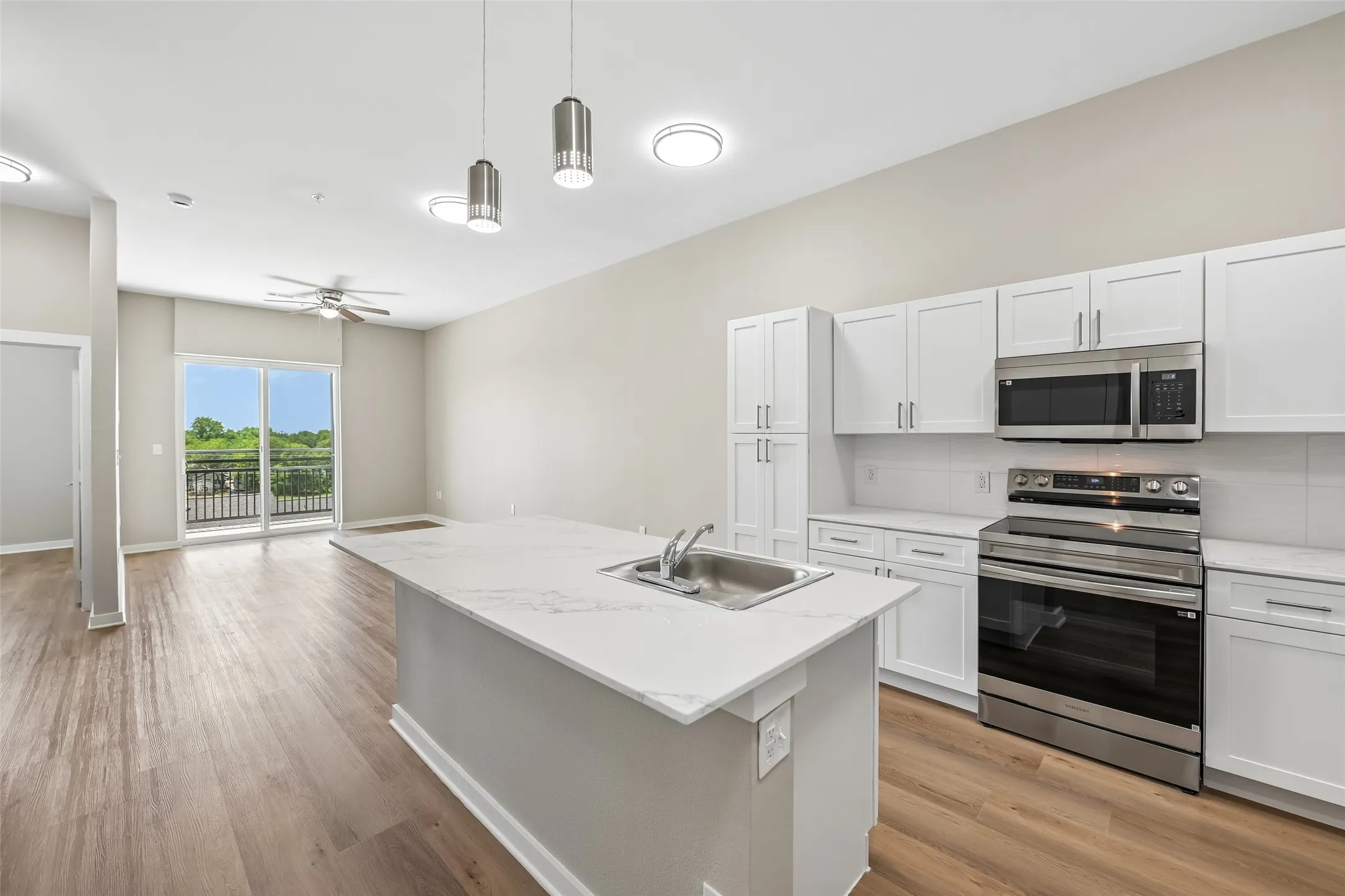 Apartment For Rent in Dallas County , 3522 Main Street 209, Rowlett, Texas 75088, 1 Bedroom, 1 Bathroom, Garage spaces, 12,600 Sqft, built in 2024, mls#21383679, Real Estate Agent in Rowlett, Homes For Rent in Dallas county, Homes For Rent in Rowlett, Realtor in Rowlett Texas, Real Estate Brokerage Independent Realty Texas, Luminita Cordes Realtor