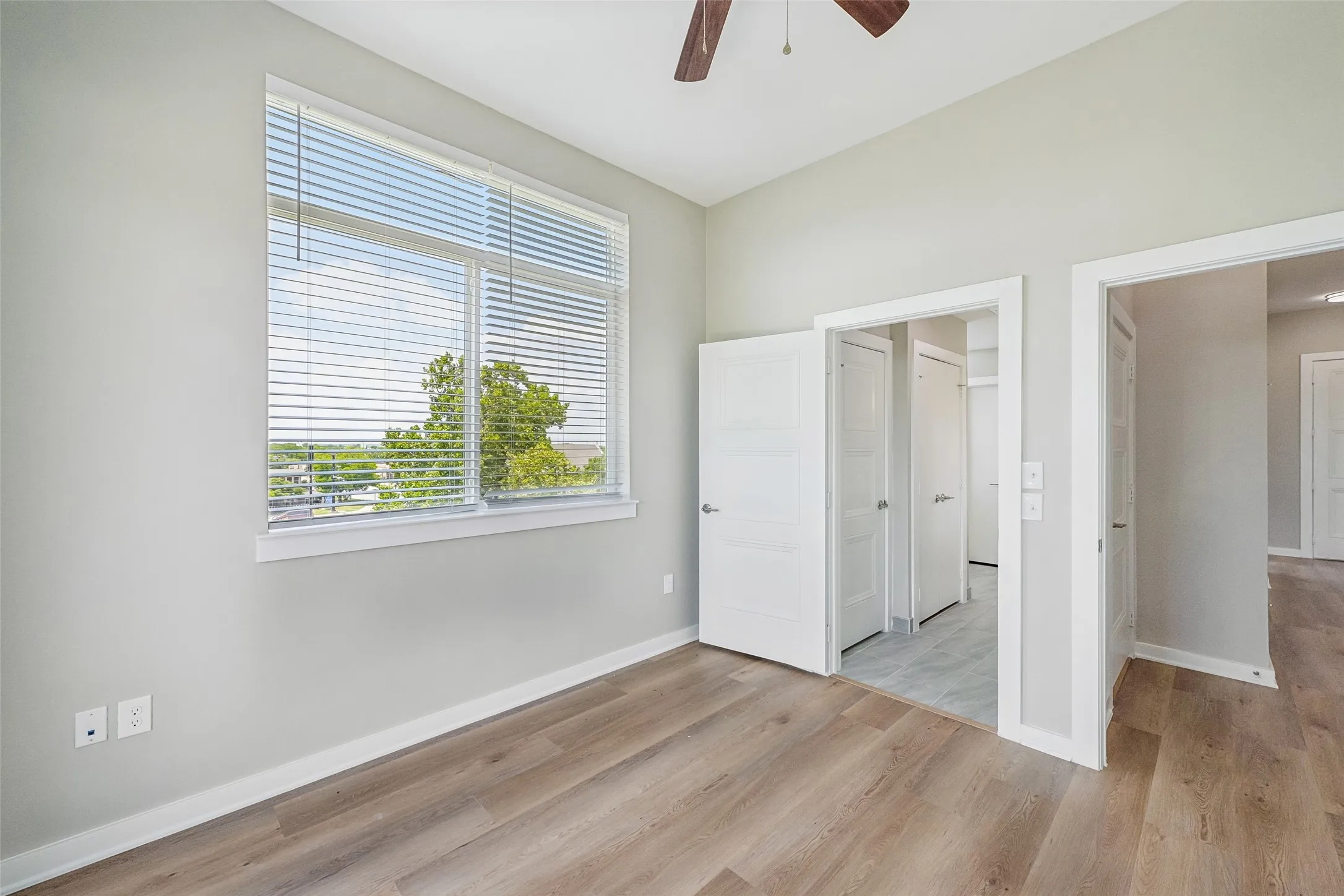 Apartment For Rent in Dallas County , 3522 Main Street 209, Rowlett, Texas 75088, 1 Bedroom, 1 Bathroom, Garage spaces, 12,600 Sqft, built in 2024, mls#21383679, Real Estate Agent in Rowlett, Homes For Rent in Dallas county, Homes For Rent in Rowlett, Realtor in Rowlett Texas, Real Estate Brokerage Independent Realty Texas, Luminita Cordes Realtor