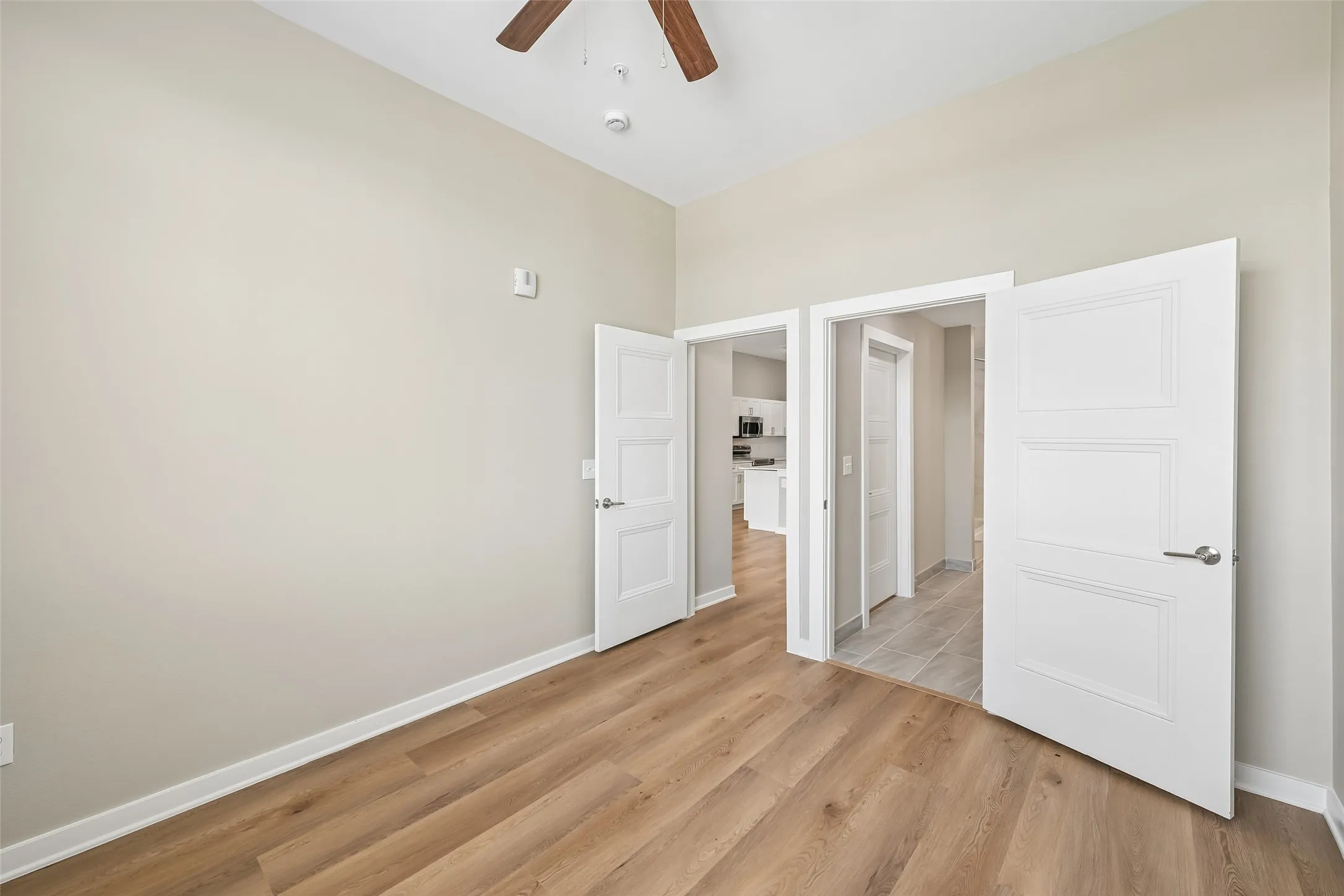 Apartment For Rent in Dallas County , 3522 Main Street 209, Rowlett, Texas 75088, 1 Bedroom, 1 Bathroom, Garage spaces, 12,600 Sqft, built in 2024, mls#21383679, Real Estate Agent in Rowlett, Homes For Rent in Dallas county, Homes For Rent in Rowlett, Realtor in Rowlett Texas, Real Estate Brokerage Independent Realty Texas, Luminita Cordes Realtor