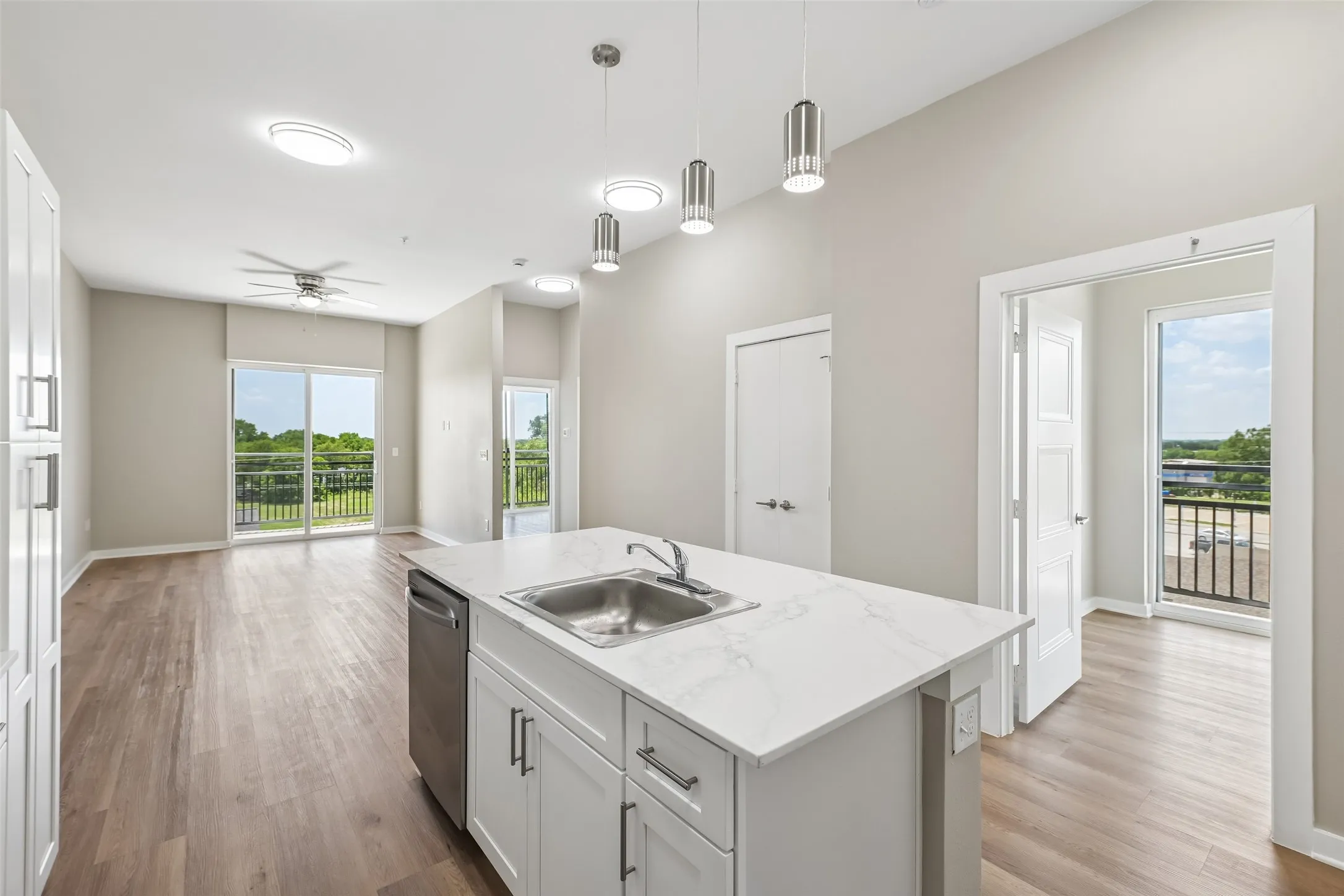 Apartment For Rent in Dallas County , 3522 Main Street 209, Rowlett, Texas 75088, 1 Bedroom, 1 Bathroom, Garage spaces, 12,600 Sqft, built in 2024, mls#21383679, Real Estate Agent in Rowlett, Homes For Rent in Dallas county, Homes For Rent in Rowlett, Realtor in Rowlett Texas, Real Estate Brokerage Independent Realty Texas, Luminita Cordes Realtor