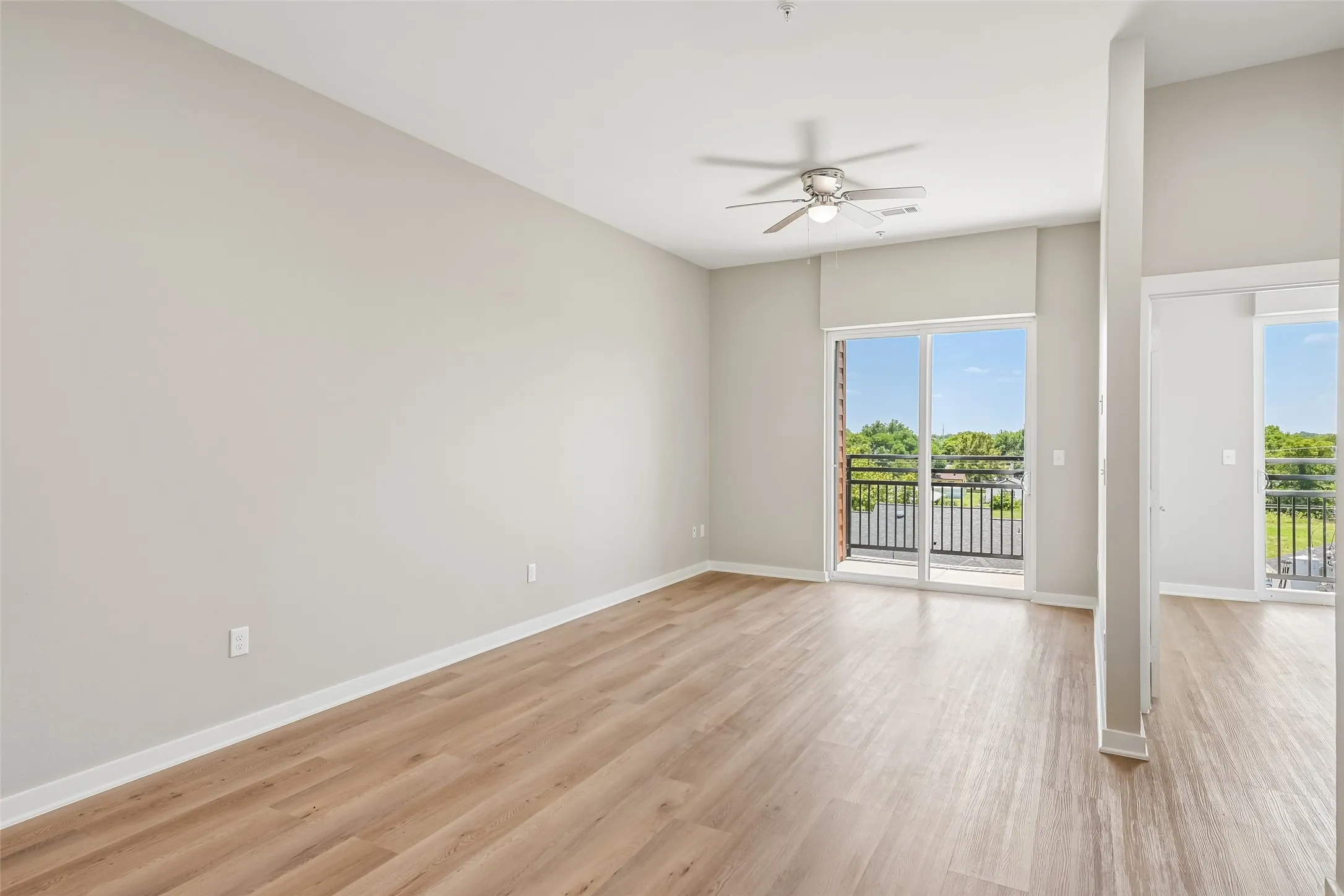 Apartment For Rent in Dallas County , 3522 Main Street 209, Rowlett, Texas 75088, 1 Bedroom, 1 Bathroom, Garage spaces, 12,600 Sqft, built in 2024, mls#21383679, Real Estate Agent in Rowlett, Homes For Rent in Dallas county, Homes For Rent in Rowlett, Realtor in Rowlett Texas, Real Estate Brokerage Independent Realty Texas, Luminita Cordes Realtor