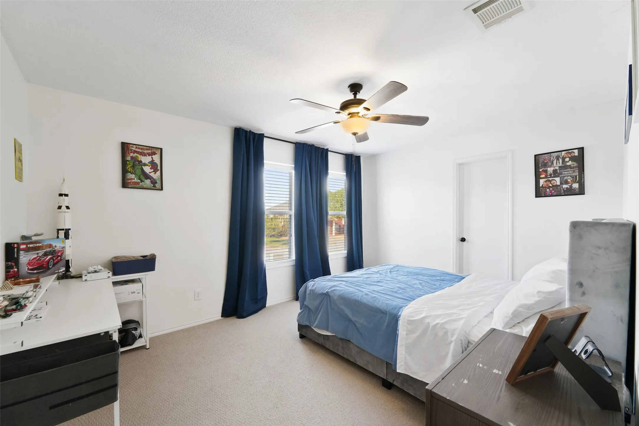 Single Family Residence For Sale in Tarrant County , 7536 Brentwood Stair Road, Fort Worth, Texas 76112, 4 Bedroom, 3 Bathroom, 2 Garage spaces, 3,298 Sqft, built in 2005, mls#21382683, Real Estate Agent in Fort Worth, Homes For Sale in Tarrant county, Homes For Sale in Fort Worth, Realtor in Fort Worth Texas, Real Estate Brokerage Independent Realty Texas, Luminita Cordes Realtor