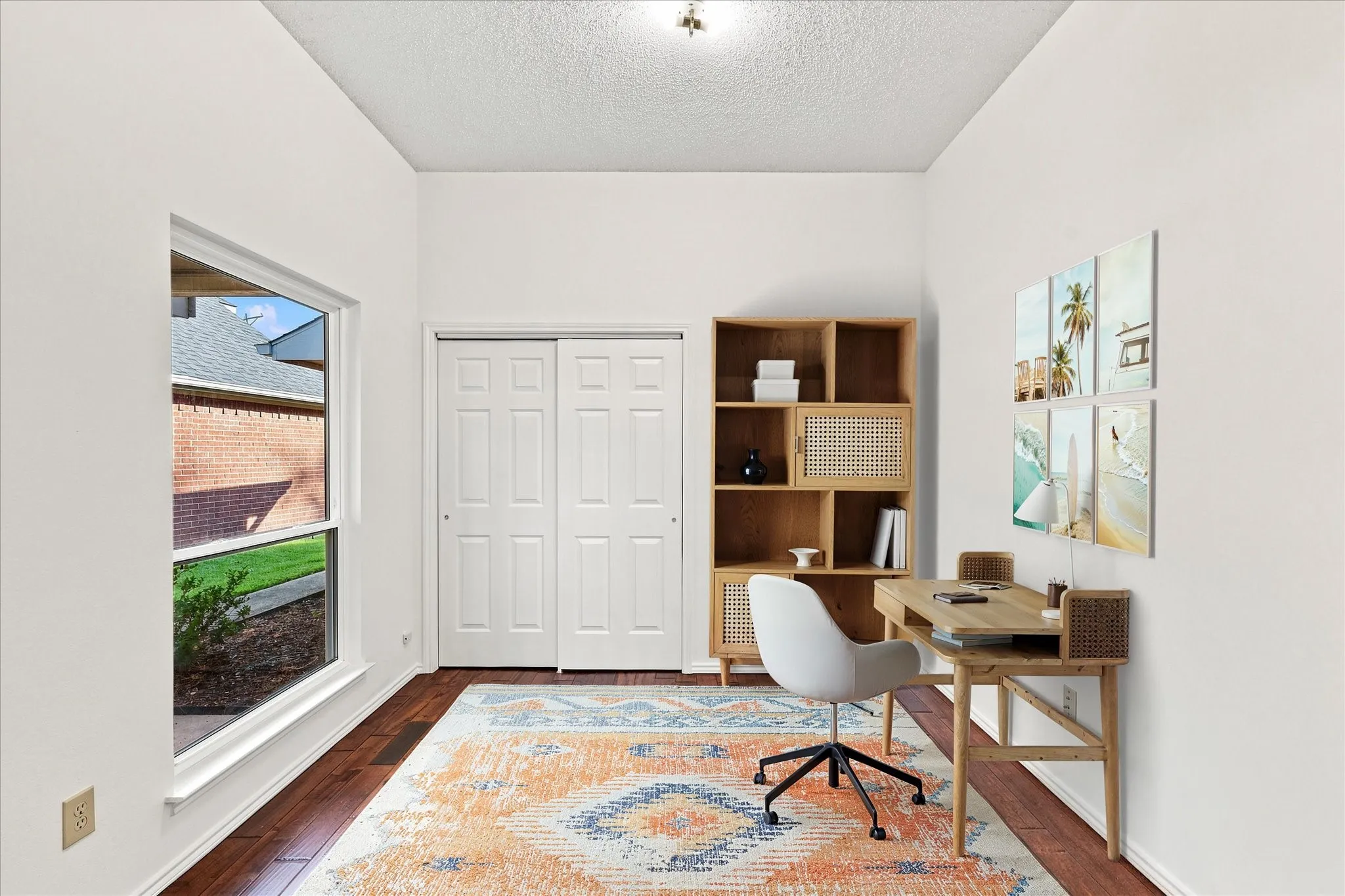 Virtually Staged  Office/Flex Room