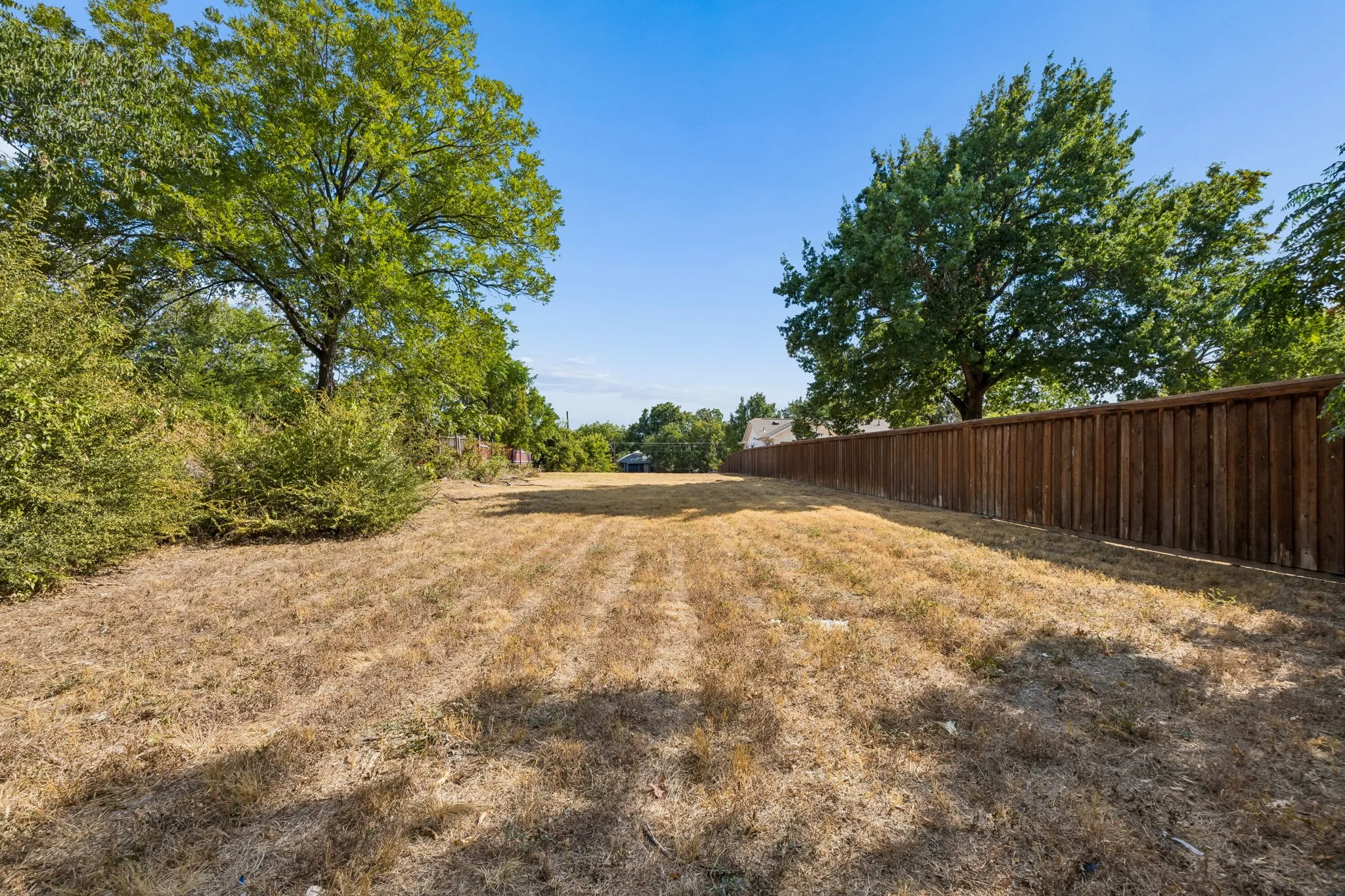 Improved Land For Sale in Dallas County , 1221 Lebanon Avenue, Dallas, Texas 75208, 0, 0, Garage spaces, 0 Sqft, built in 1939, mls#21383696, Real Estate Agent in Dallas, Homes For Sale in Dallas county, Homes For Sale in Dallas, Realtor in Dallas Texas, Real Estate Brokerage Independent Realty Texas, Luminita Cordes Realtor