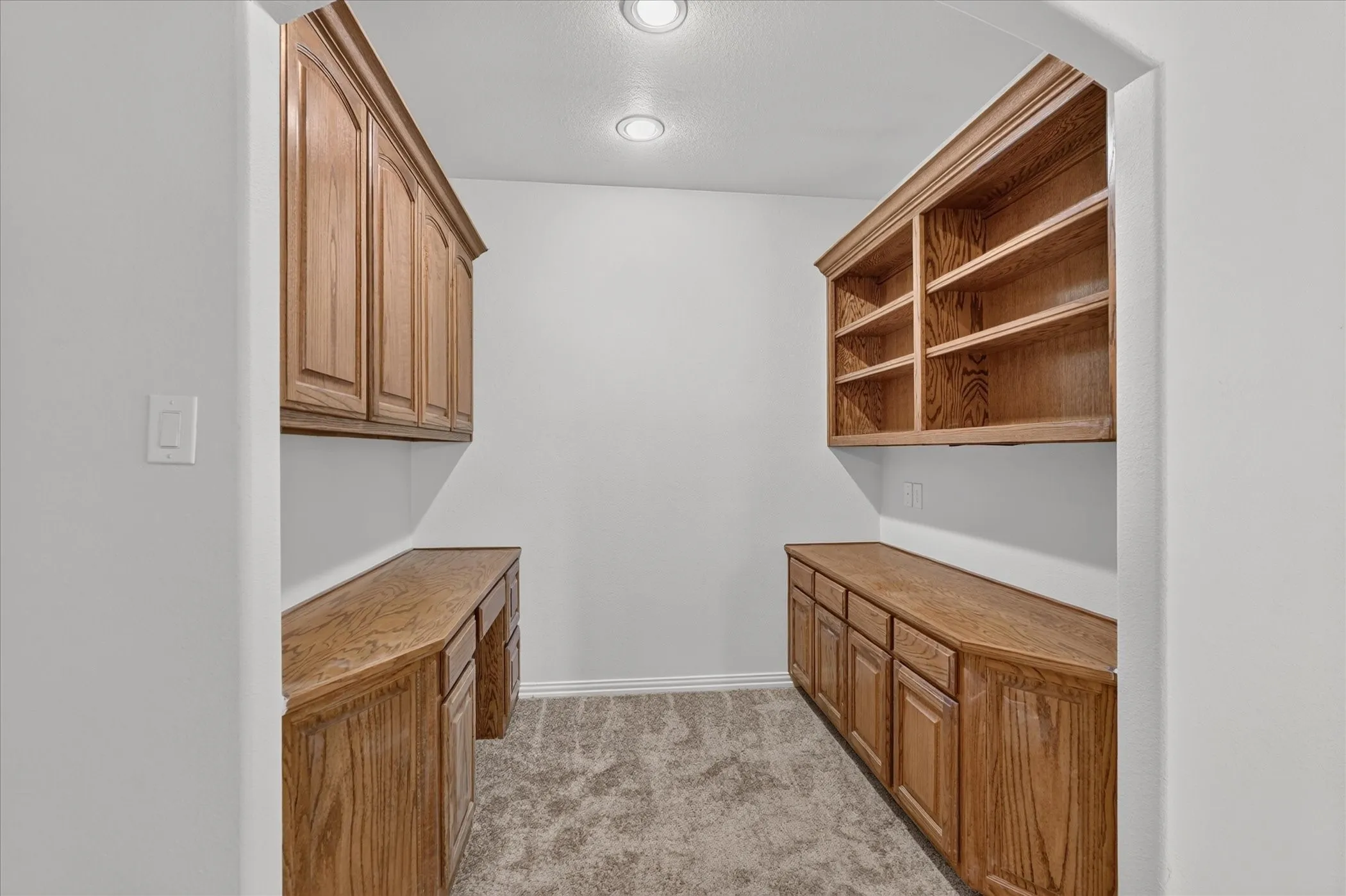 Single Family Residence For Rent in Collin County , 7511 Courtney Circle, Sachse, Texas 75048, 5 Bedroom, 5 Bathroom, 2 Garage spaces, 3,926 Sqft, built in 2007, mls#21380563, Real Estate Agent in Sachse, Homes For Rent in Collin county, Homes For Rent in Sachse, Realtor in Sachse Texas, Real Estate Brokerage Independent Realty Texas, Luminita Cordes Realtor