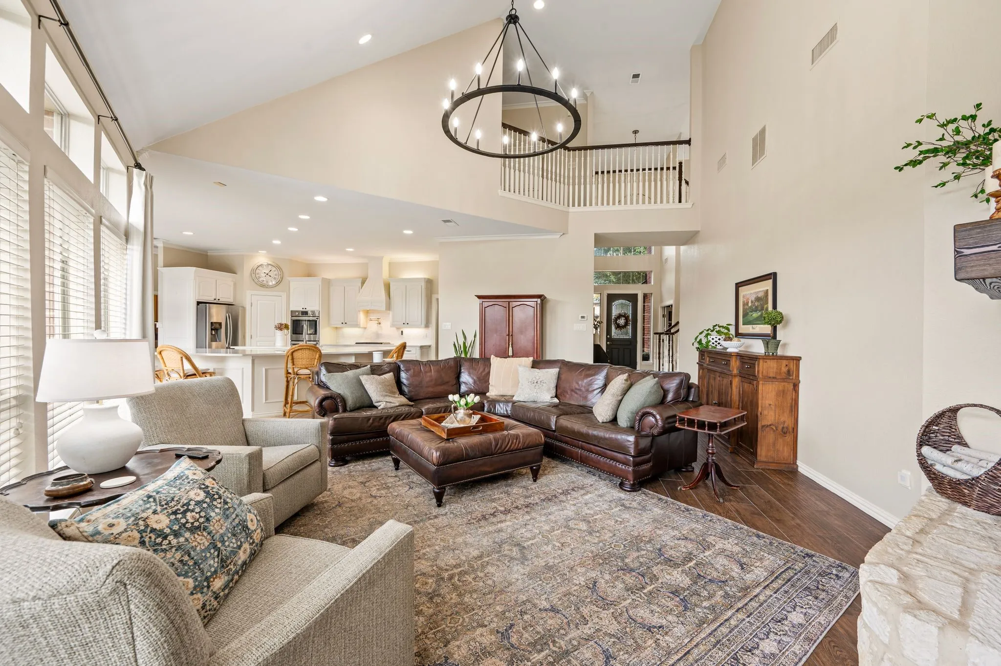 Single Family Residence For Sale in Denton County , 17 Panorama Trail, Trophy Club, Texas 76262, 5 Bedroom, 4 Bathroom, 3 Garage spaces, 3,894 Sqft, built in 1996, mls#21381777, Real Estate Agent in Trophy Club, Homes For Sale in Denton county, Homes For Sale in Trophy Club, Realtor in Trophy Club Texas, Real Estate Brokerage Independent Realty Texas, Luminita Cordes Realtor