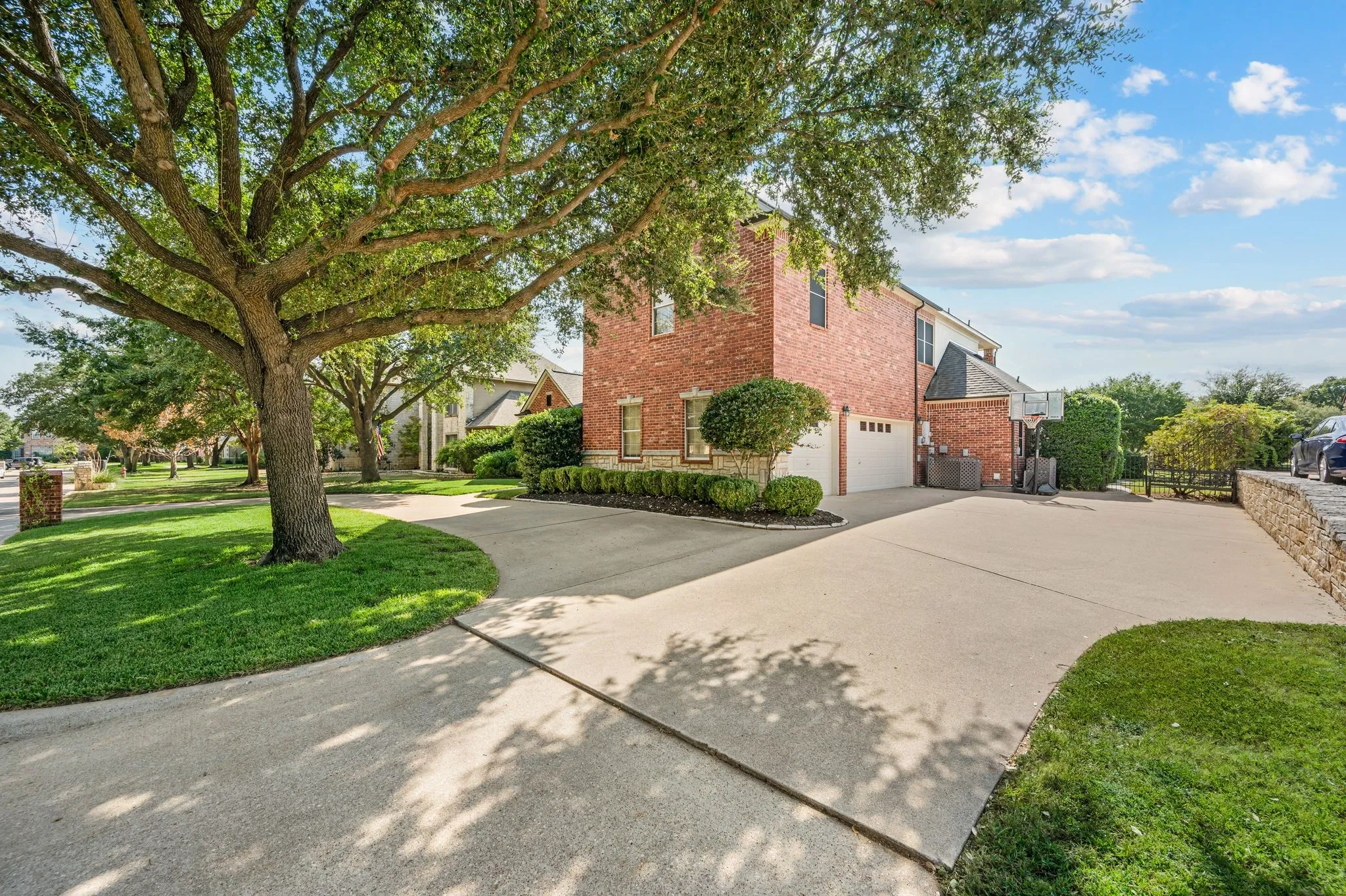 Single Family Residence For Sale in Denton County , 17 Panorama Trail, Trophy Club, Texas 76262, 5 Bedroom, 4 Bathroom, 3 Garage spaces, 3,894 Sqft, built in 1996, mls#21381777, Real Estate Agent in Trophy Club, Homes For Sale in Denton county, Homes For Sale in Trophy Club, Realtor in Trophy Club Texas, Real Estate Brokerage Independent Realty Texas, Luminita Cordes Realtor