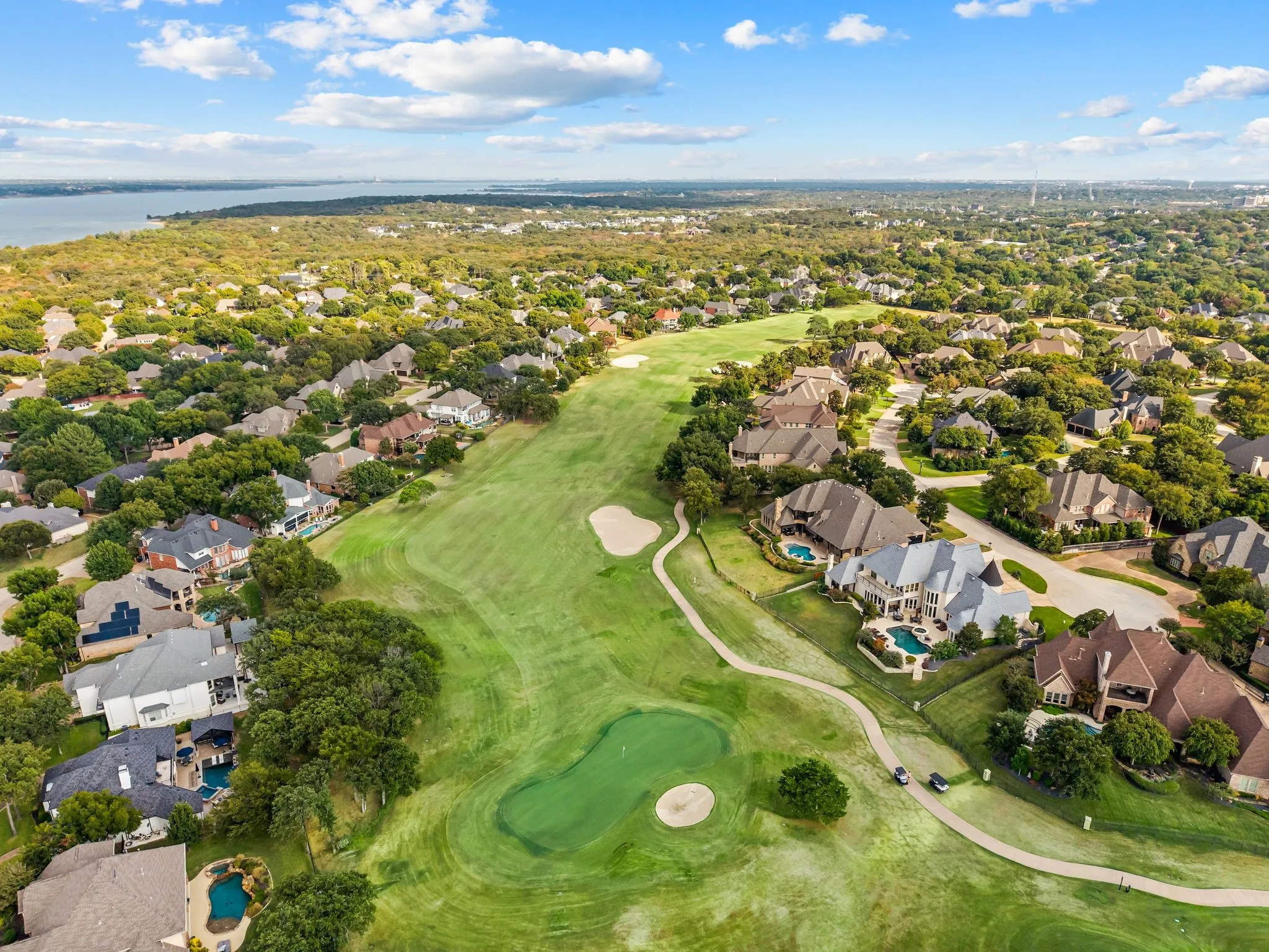Single Family Residence For Sale in Denton County , 17 Panorama Trail, Trophy Club, Texas 76262, 5 Bedroom, 4 Bathroom, 3 Garage spaces, 3,894 Sqft, built in 1996, mls#21381777, Real Estate Agent in Trophy Club, Homes For Sale in Denton county, Homes For Sale in Trophy Club, Realtor in Trophy Club Texas, Real Estate Brokerage Independent Realty Texas, Luminita Cordes Realtor