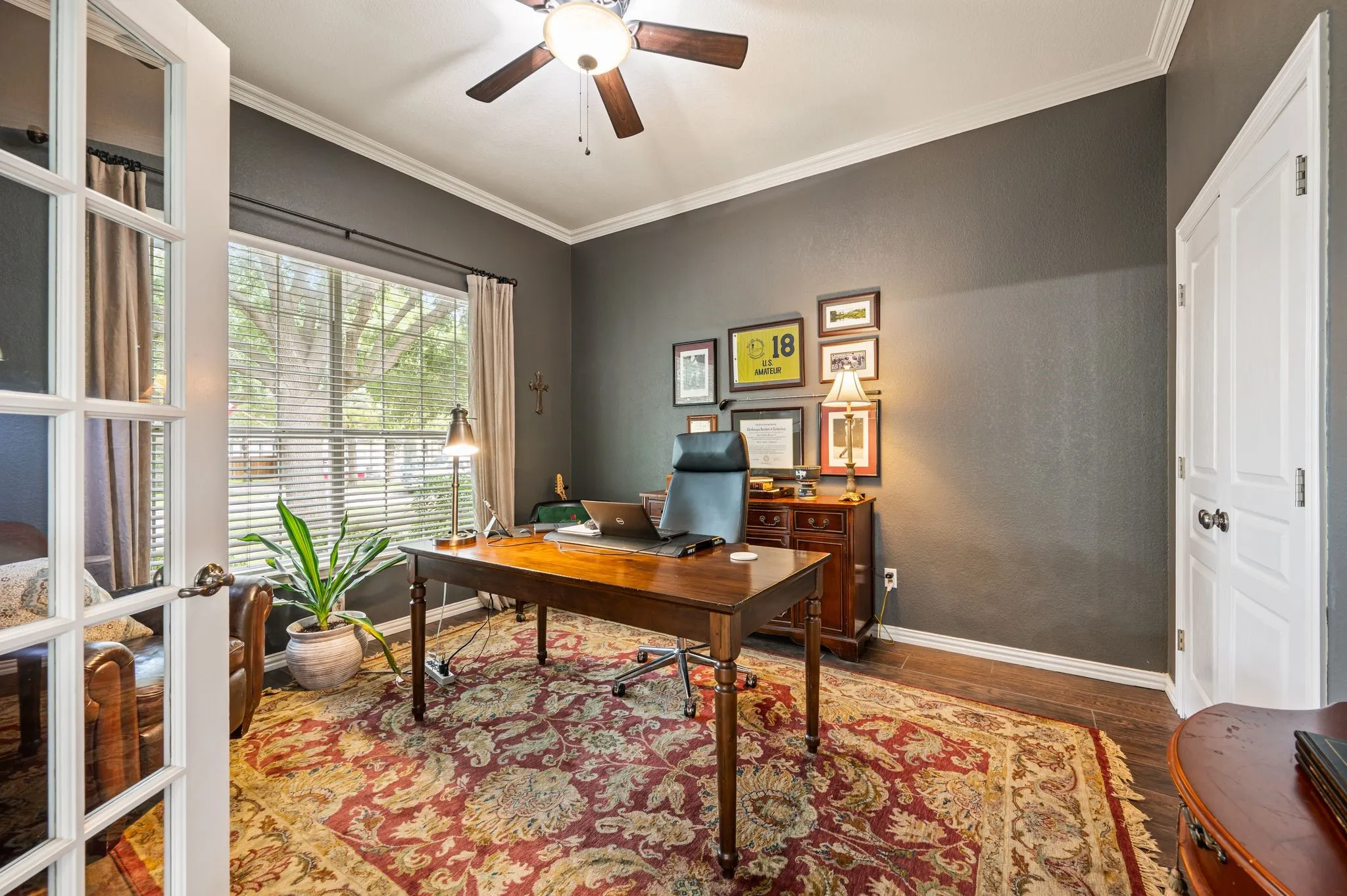 Single Family Residence For Sale in Denton County , 17 Panorama Trail, Trophy Club, Texas 76262, 5 Bedroom, 4 Bathroom, 3 Garage spaces, 3,894 Sqft, built in 1996, mls#21381777, Real Estate Agent in Trophy Club, Homes For Sale in Denton county, Homes For Sale in Trophy Club, Realtor in Trophy Club Texas, Real Estate Brokerage Independent Realty Texas, Luminita Cordes Realtor