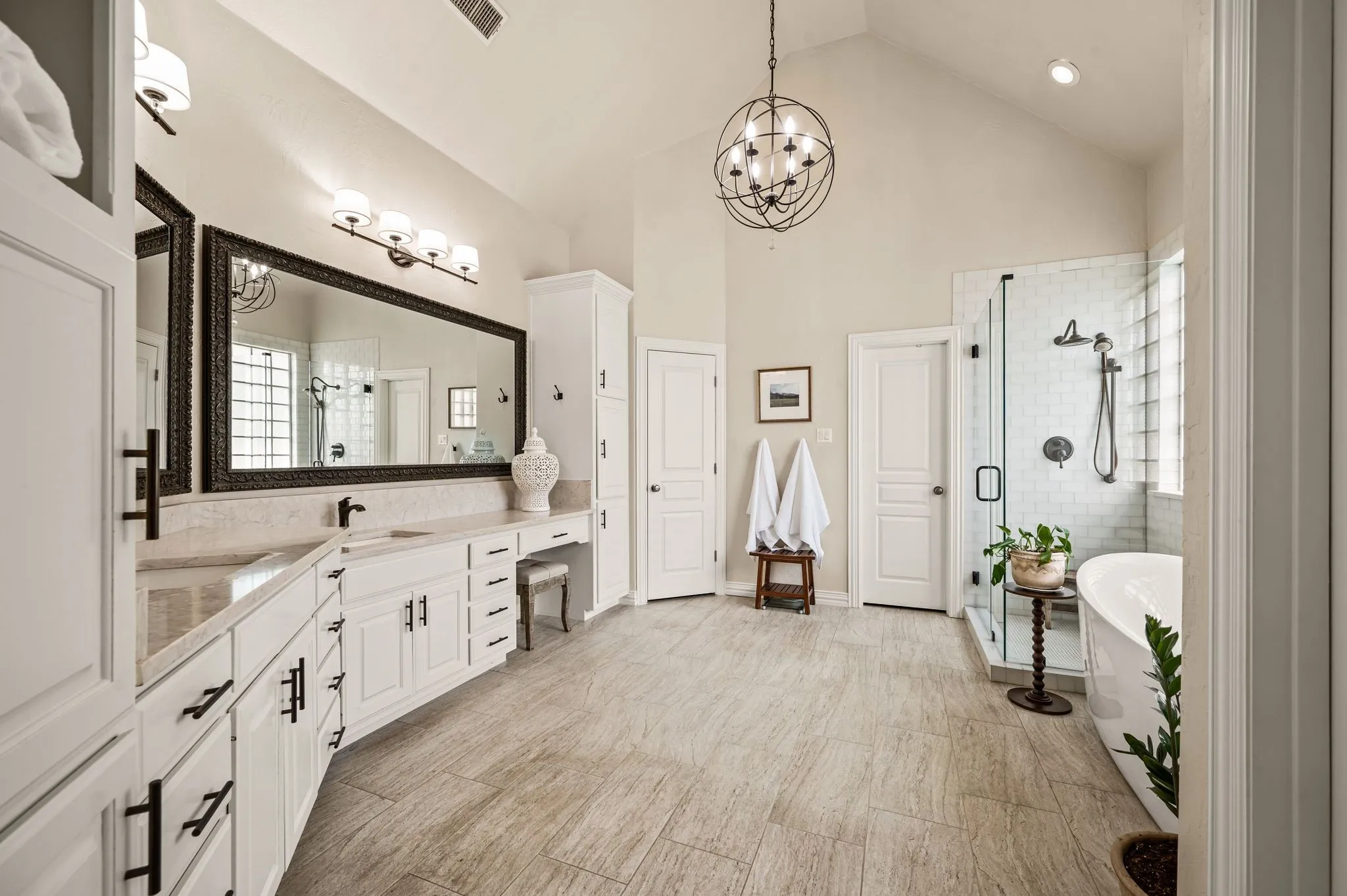 Single Family Residence For Sale in Denton County , 17 Panorama Trail, Trophy Club, Texas 76262, 5 Bedroom, 4 Bathroom, 3 Garage spaces, 3,894 Sqft, built in 1996, mls#21381777, Real Estate Agent in Trophy Club, Homes For Sale in Denton county, Homes For Sale in Trophy Club, Realtor in Trophy Club Texas, Real Estate Brokerage Independent Realty Texas, Luminita Cordes Realtor