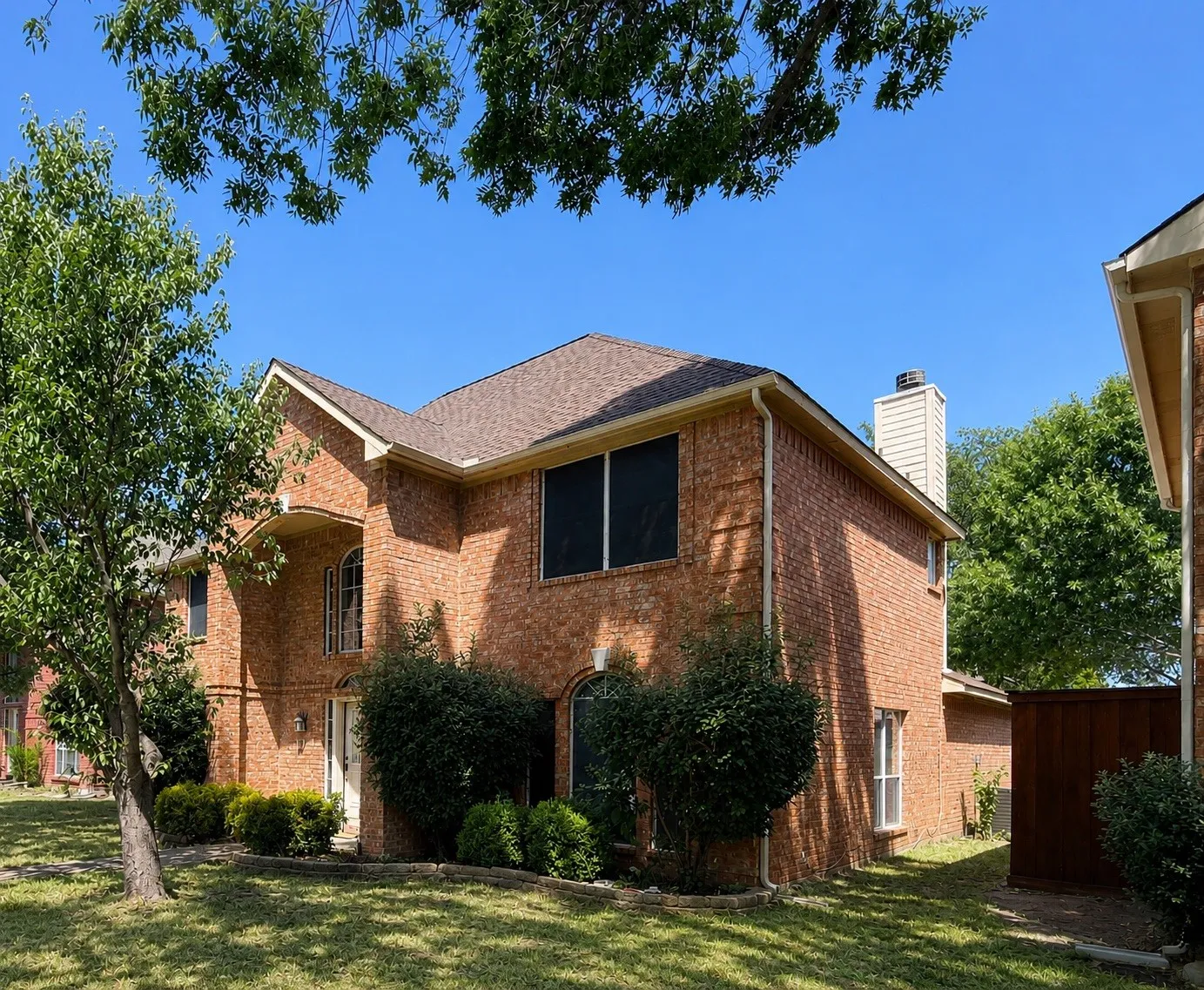 Single Family Residence For Rent in Collin County , 709 Ridgemont Drive, Allen, Texas 75002, 4 Bedroom, 3 Bathroom, 2 Garage spaces, 2,155 Sqft, built in 1991, mls#21362027, Real Estate Agent in Allen, Homes For Rent in Collin county, Homes For Rent in Allen, Realtor in Allen Texas, Real Estate Brokerage Independent Realty Texas, Luminita Cordes Realtor