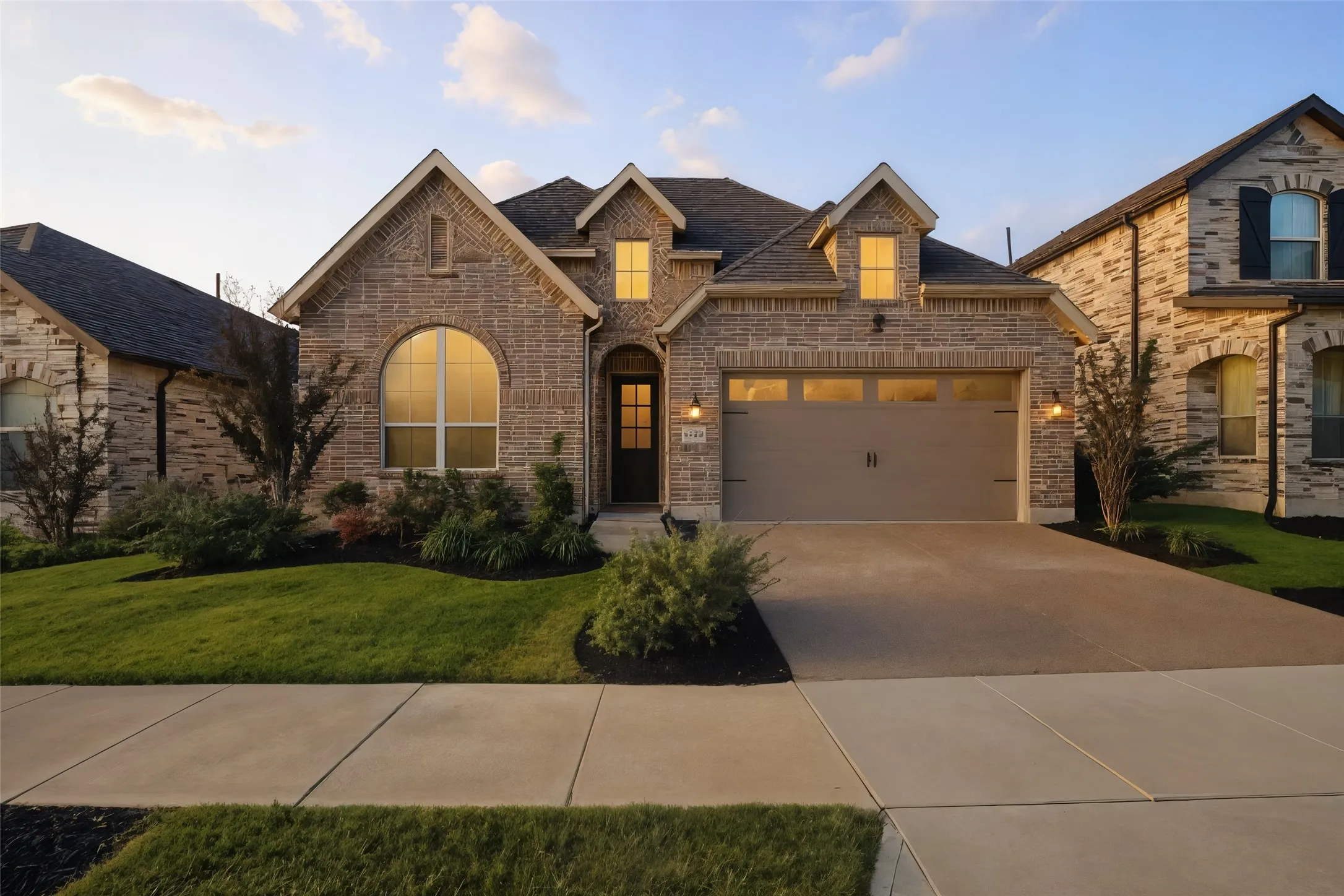Single Family Residence For Rent in Collin County , 2005 Saints Row, Wylie, Texas 75098, 4 Bedroom, 3 Bathroom, 2 Garage spaces, 2,291 Sqft, built in 2022, mls#21383712, Real Estate Agent in Wylie, Homes For Rent in Collin county, Homes For Rent in Wylie, Realtor in Wylie Texas, Real Estate Brokerage Independent Realty Texas, Luminita Cordes Realtor