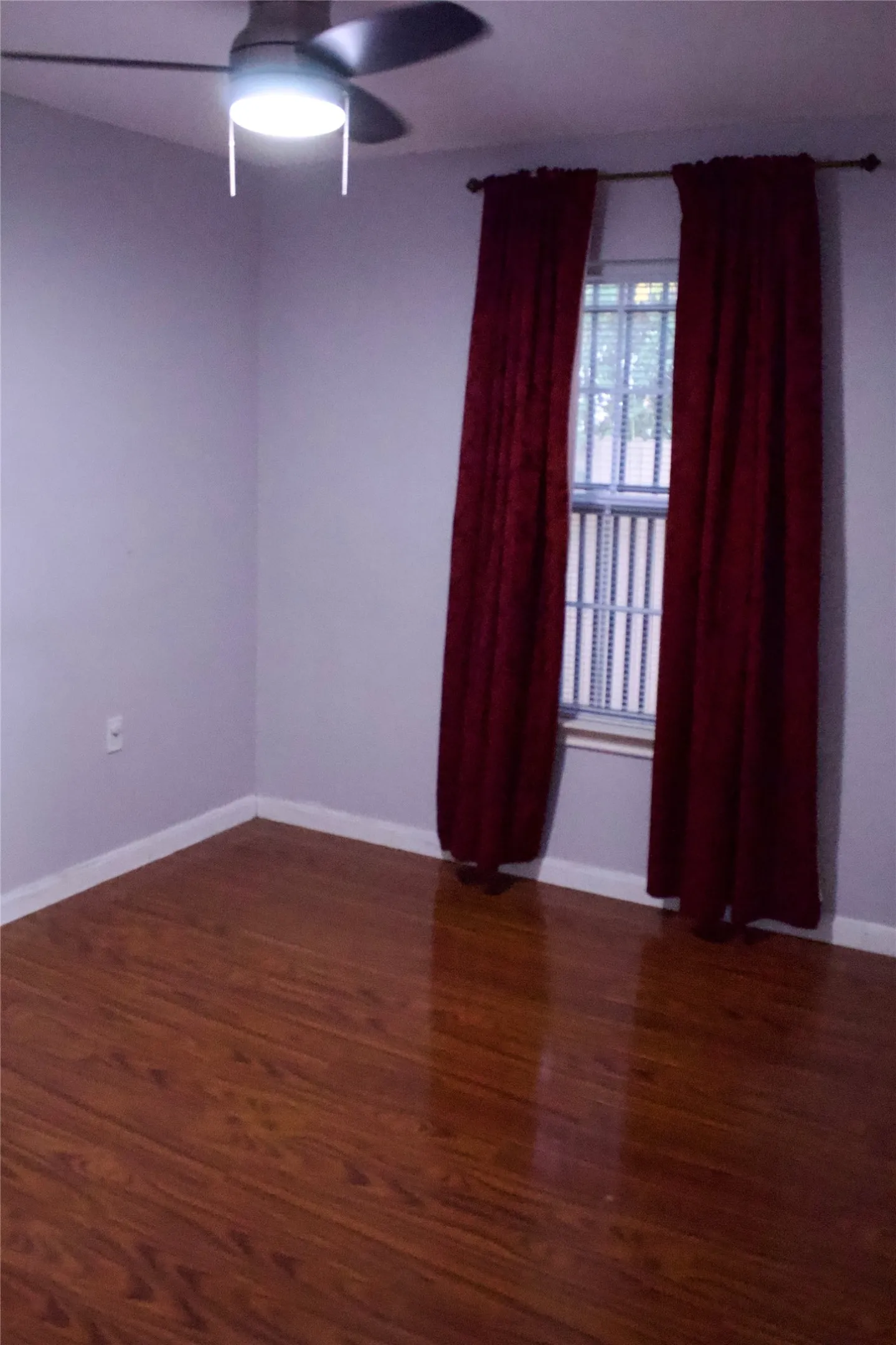 Single Family Residence For Rent in Dallas County , 1730 Nomas Street, Dallas, Texas 75212, 3 Bedroom, 2 Bathroom, 1 Garage spaces, 1,200 Sqft, built in 2008, mls#21383717, Real Estate Agent in Dallas, Homes For Rent in Dallas county, Homes For Rent in Dallas, Realtor in Dallas Texas, Real Estate Brokerage Independent Realty Texas, Luminita Cordes Realtor