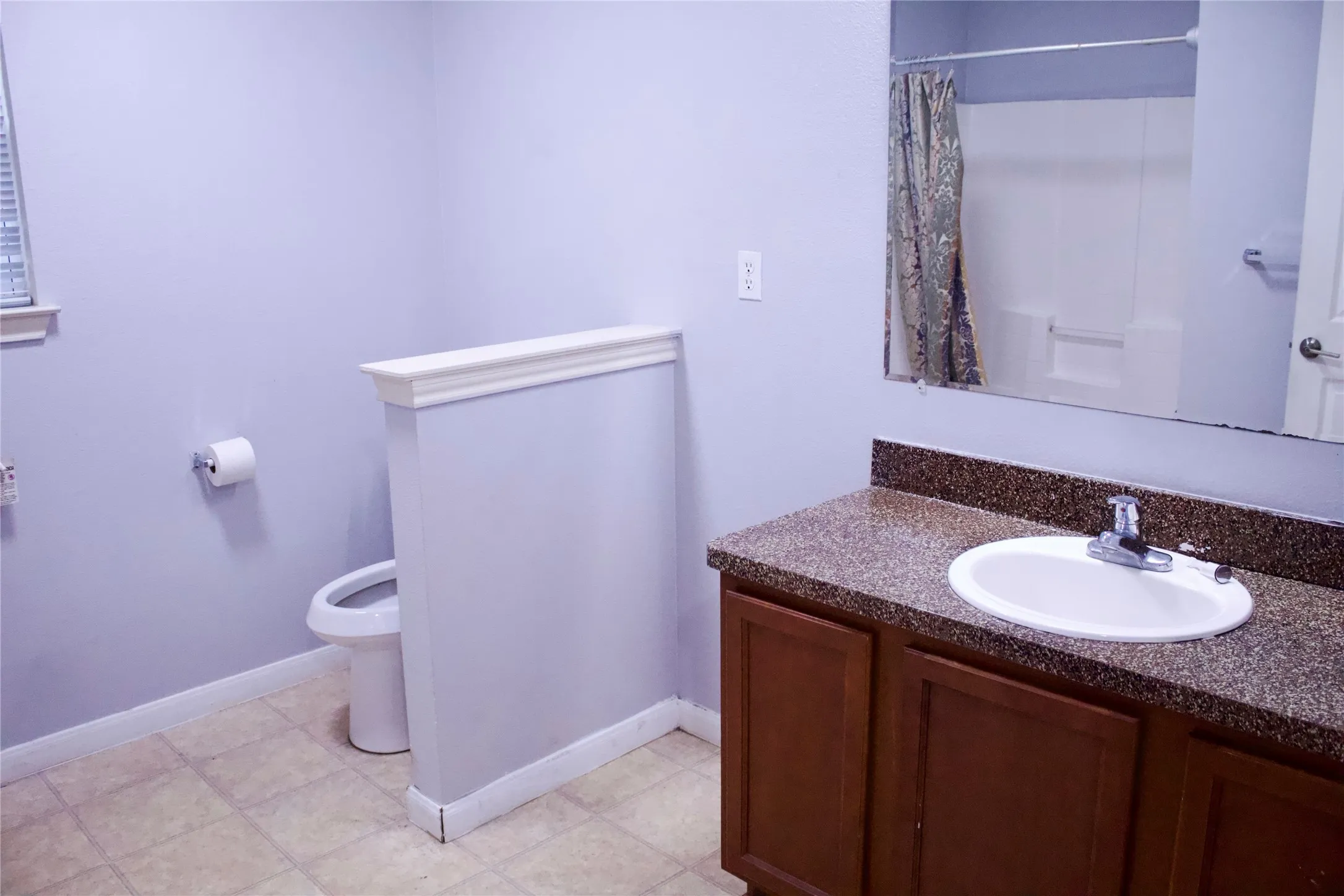 Single Family Residence For Rent in Dallas County , 1730 Nomas Street, Dallas, Texas 75212, 3 Bedroom, 2 Bathroom, 1 Garage spaces, 1,200 Sqft, built in 2008, mls#21383717, Real Estate Agent in Dallas, Homes For Rent in Dallas county, Homes For Rent in Dallas, Realtor in Dallas Texas, Real Estate Brokerage Independent Realty Texas, Luminita Cordes Realtor