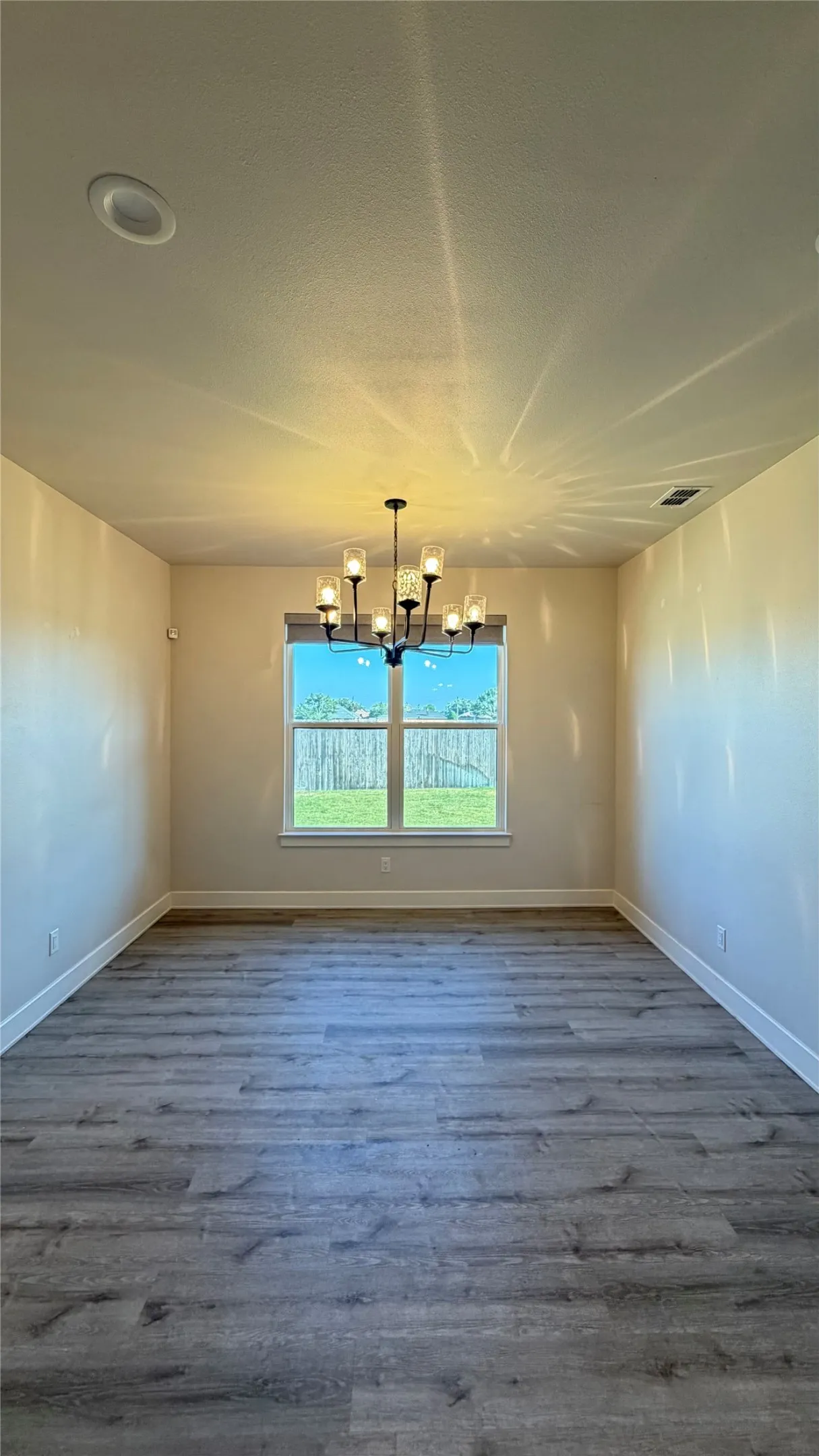Single Family Residence For Rent in Taylor County , 5014 Cranbrook Drive, Abilene, Texas 79606, 4 Bedroom, 3 Bathroom, 2 Garage spaces, 2,396 Sqft, built in 2022, mls#21383405, Real Estate Agent in Abilene, Homes For Rent in Taylor county, Homes For Rent in Abilene, Realtor in Abilene Texas, Real Estate Brokerage Independent Realty Texas, Luminita Cordes Realtor
