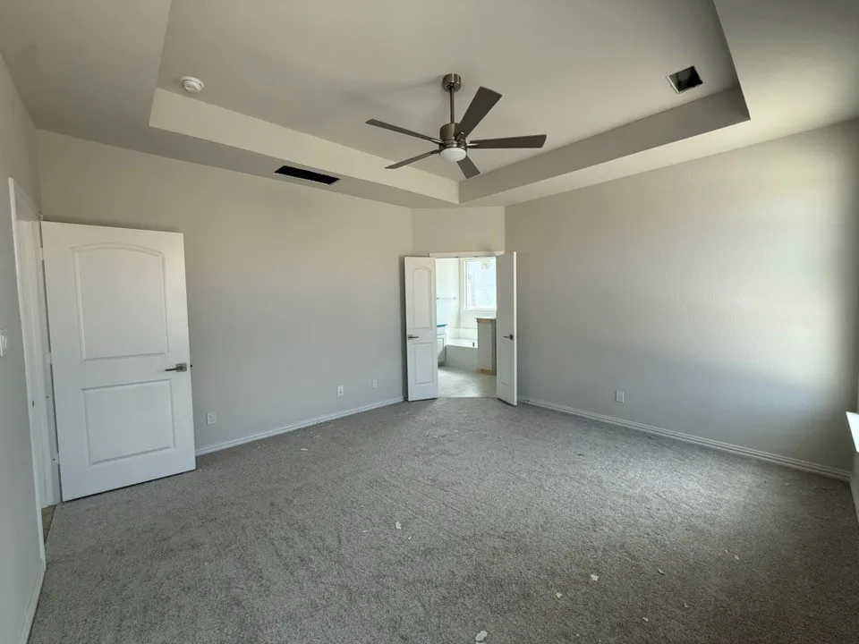 Single Family Residence For Sale in Parker County , 513 Park Side Drive, Weatherford, Texas 76087, 3 Bedroom, 2 Bathroom, 2 Garage spaces, 1,860 Sqft, built in 2026, mls#21383727, Real Estate Agent in Weatherford, Homes For Sale in Parker county, Homes For Sale in Weatherford, Realtor in Weatherford Texas, Real Estate Brokerage Independent Realty Texas, Luminita Cordes Realtor