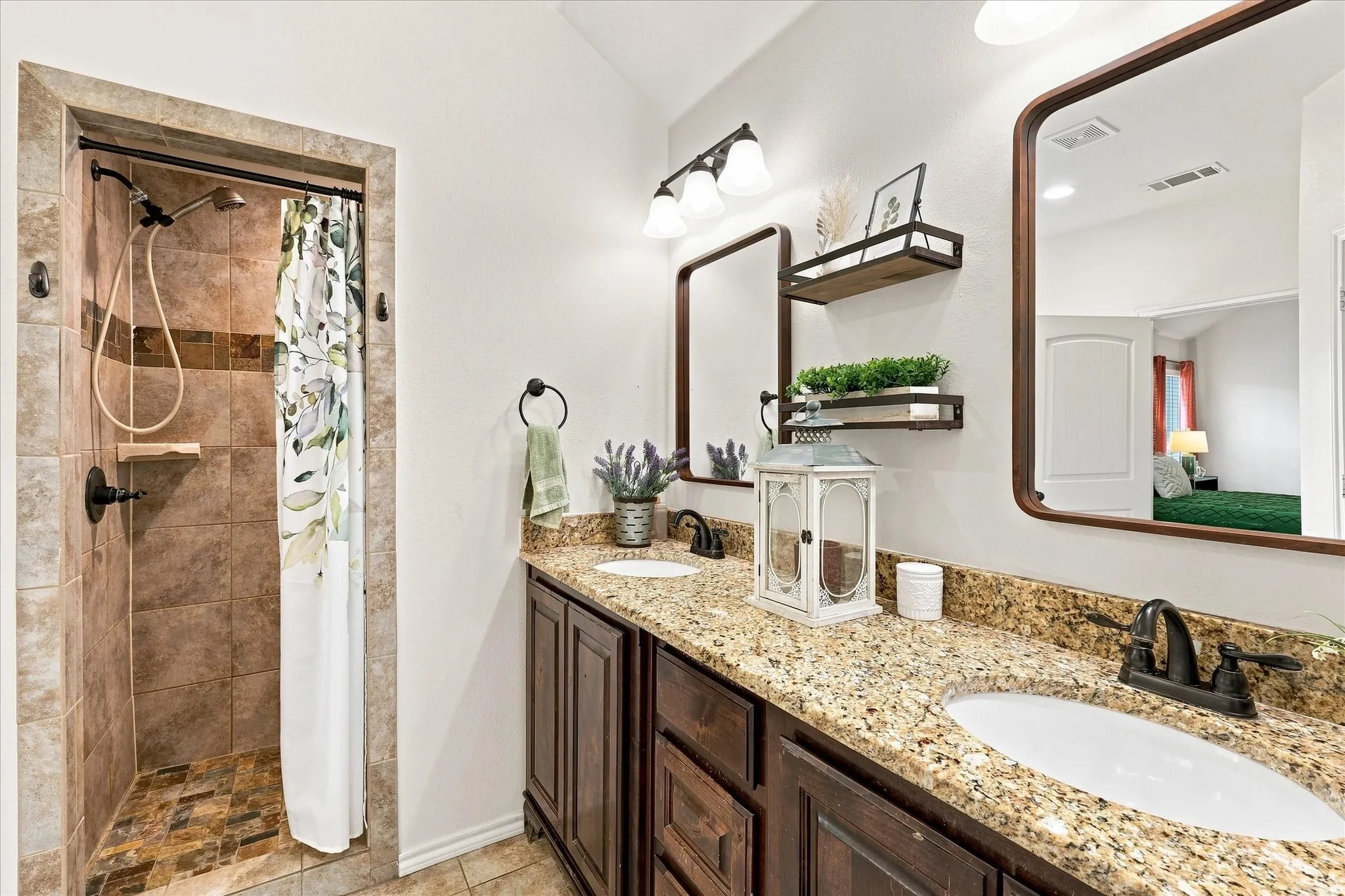 Single Family Residence For Sale in Parker County , 236 Firefly Drive, Springtown, Texas 76082, 3 Bedroom, 2 Bathroom, 2 Garage spaces, 1,534 Sqft, built in 2017, mls#21383434, Real Estate Agent in Springtown, Homes For Sale in Parker county, Homes For Sale in Springtown, Realtor in Springtown Texas, Real Estate Brokerage Independent Realty Texas, Luminita Cordes Realtor