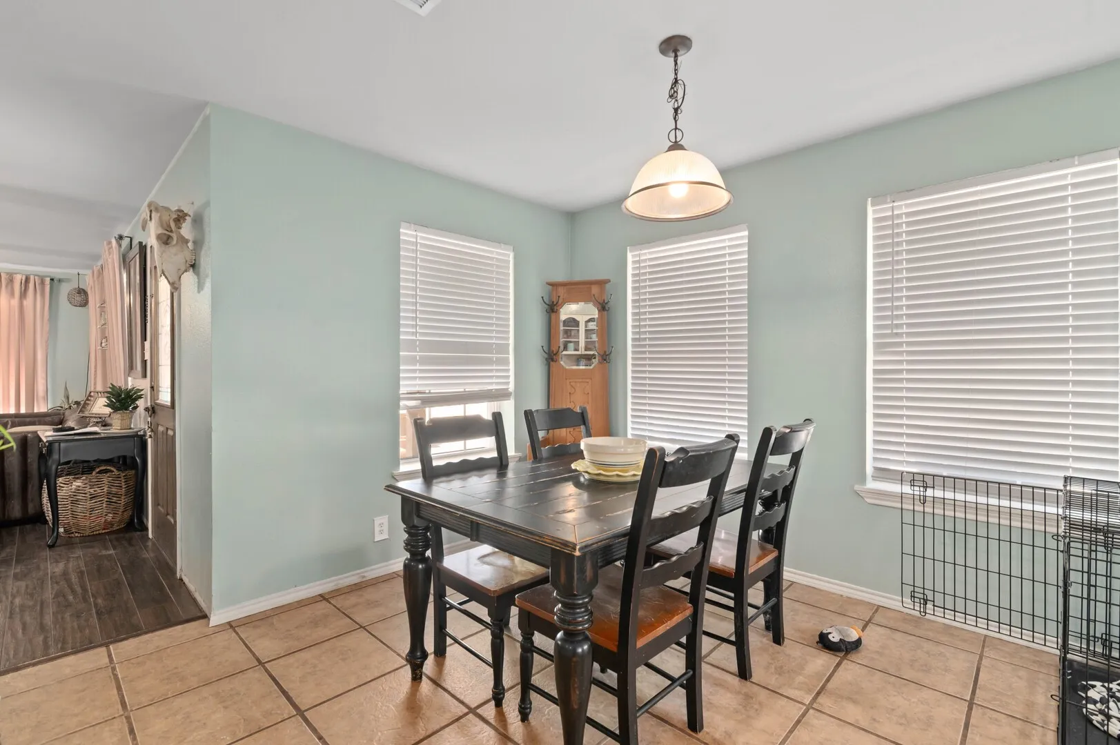 Single Family Residence For Sale in Denton County , 509 Brumley Road, Krugerville, Texas 76227, 3 Bedroom, 2 Bathroom, 2 Garage spaces, 1,512 Sqft, built in 1996, mls#21383732, Real Estate Agent in Krugerville, Homes For Sale in Denton county, Homes For Sale in Krugerville, Realtor in Krugerville Texas, Real Estate Brokerage Independent Realty Texas, Luminita Cordes Realtor