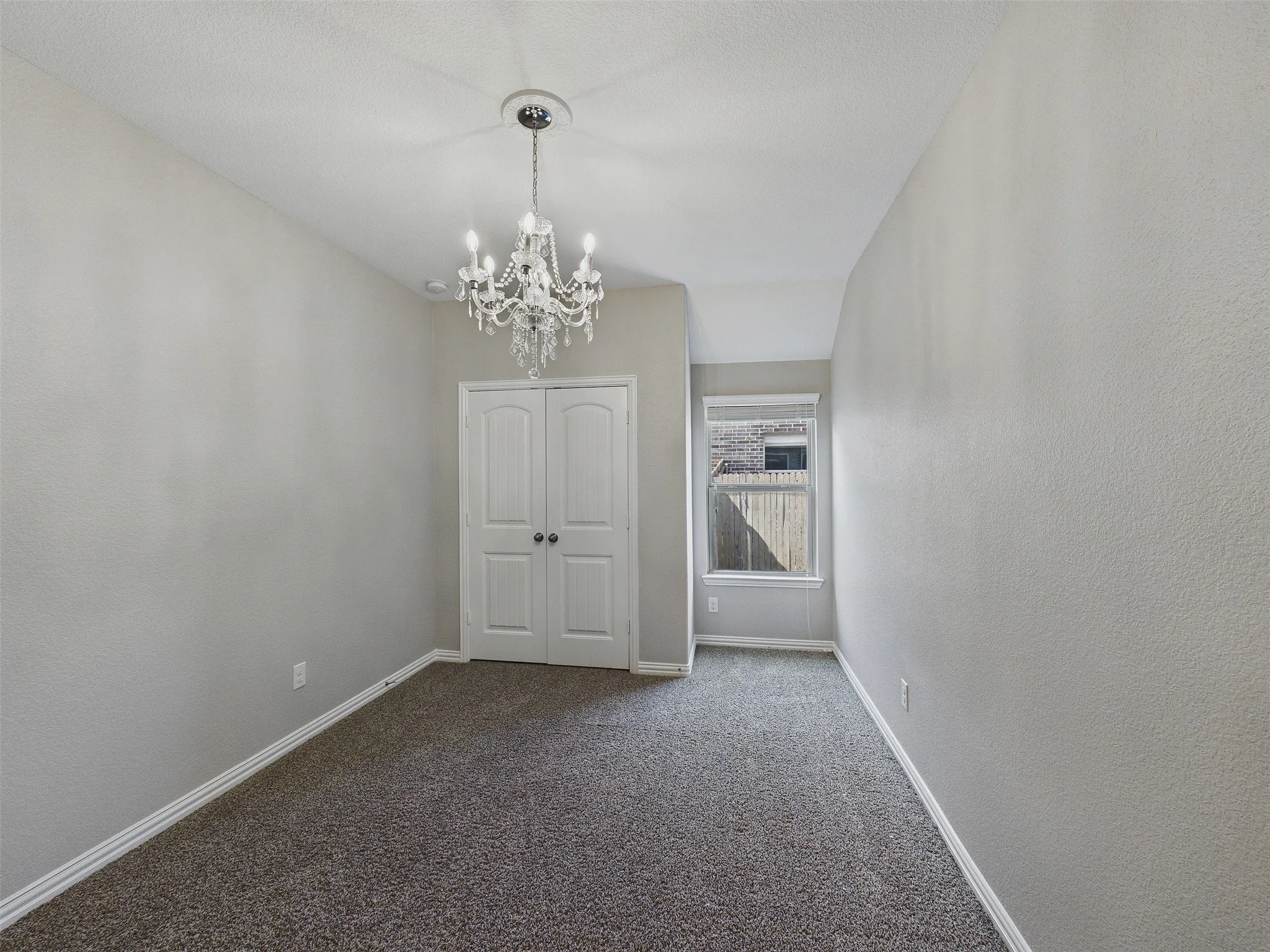 Single Family Residence For Sale in Denton County , 1341 Palestine Drive, Prosper, Texas 75078, 4 Bedroom, 2 Bathroom, 2 Garage spaces, 2,063 Sqft, built in 2015, mls#21382389, Real Estate Agent in Prosper, Homes For Sale in Denton county, Homes For Sale in Prosper, Realtor in Prosper Texas, Real Estate Brokerage Independent Realty Texas, Luminita Cordes Realtor