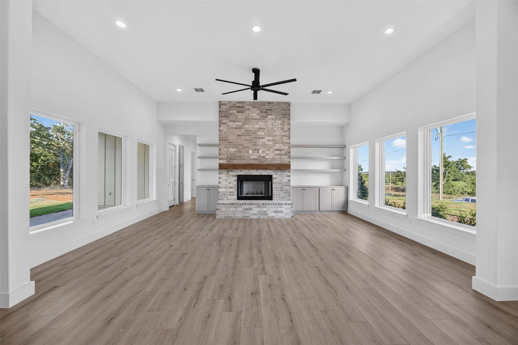 Single Family Residence For Sale in Johnson County , 2821 Private Access Road 73107, Burleson, Texas 76028, 4 Bedroom, 4 Bathroom, 3 Garage spaces, 3,338 Sqft, built in 2026, mls#21383099, Real Estate Agent in Burleson, Homes For Sale in Johnson county, Homes For Sale in Burleson, Realtor in Burleson Texas, Real Estate Brokerage Independent Realty Texas, Luminita Cordes Realtor