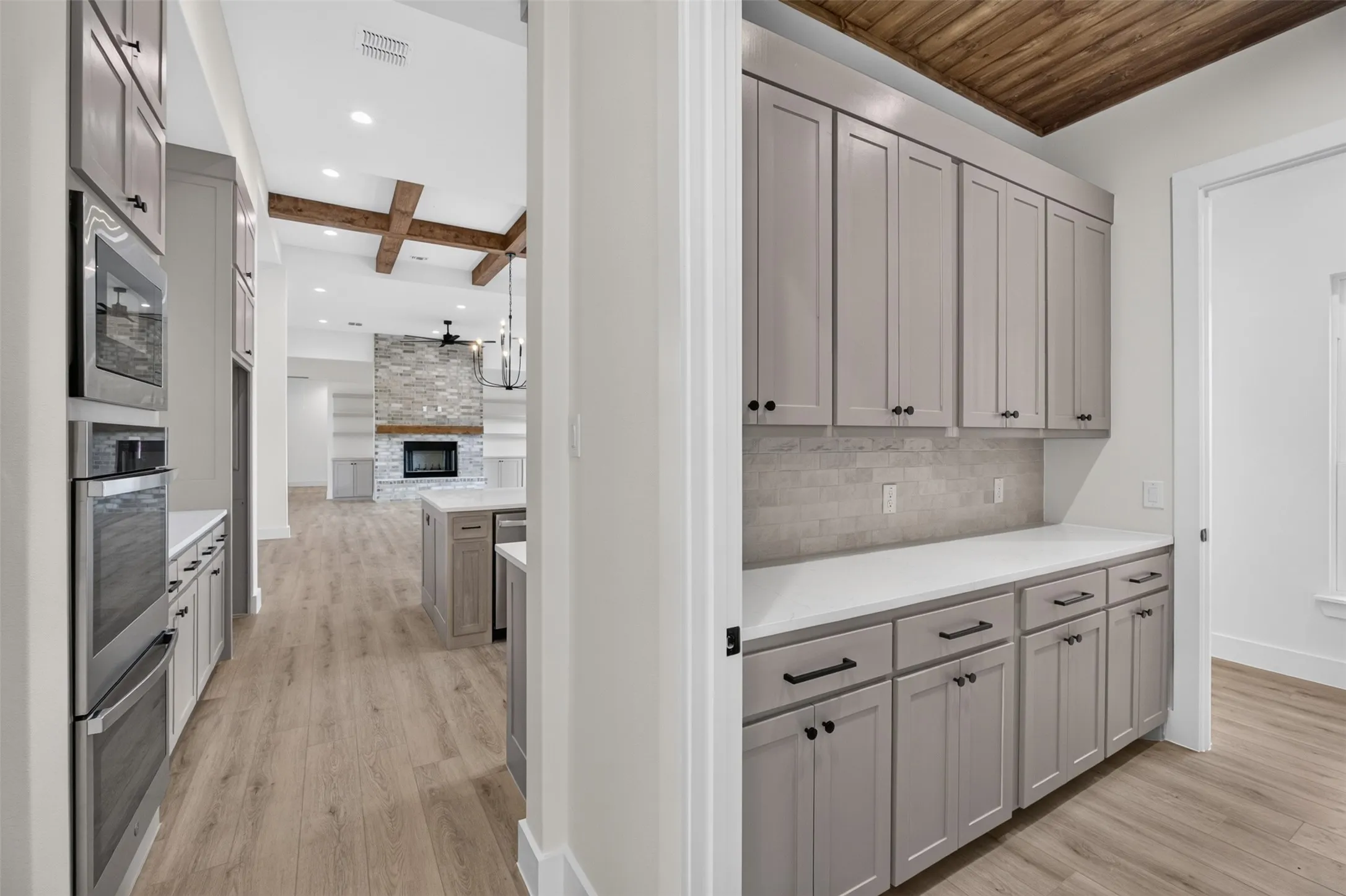 Single Family Residence For Sale in Johnson County , 2821 Private Access Road 73107, Burleson, Texas 76028, 4 Bedroom, 4 Bathroom, 3 Garage spaces, 3,338 Sqft, built in 2026, mls#21383099, Real Estate Agent in Burleson, Homes For Sale in Johnson county, Homes For Sale in Burleson, Realtor in Burleson Texas, Real Estate Brokerage Independent Realty Texas, Luminita Cordes Realtor