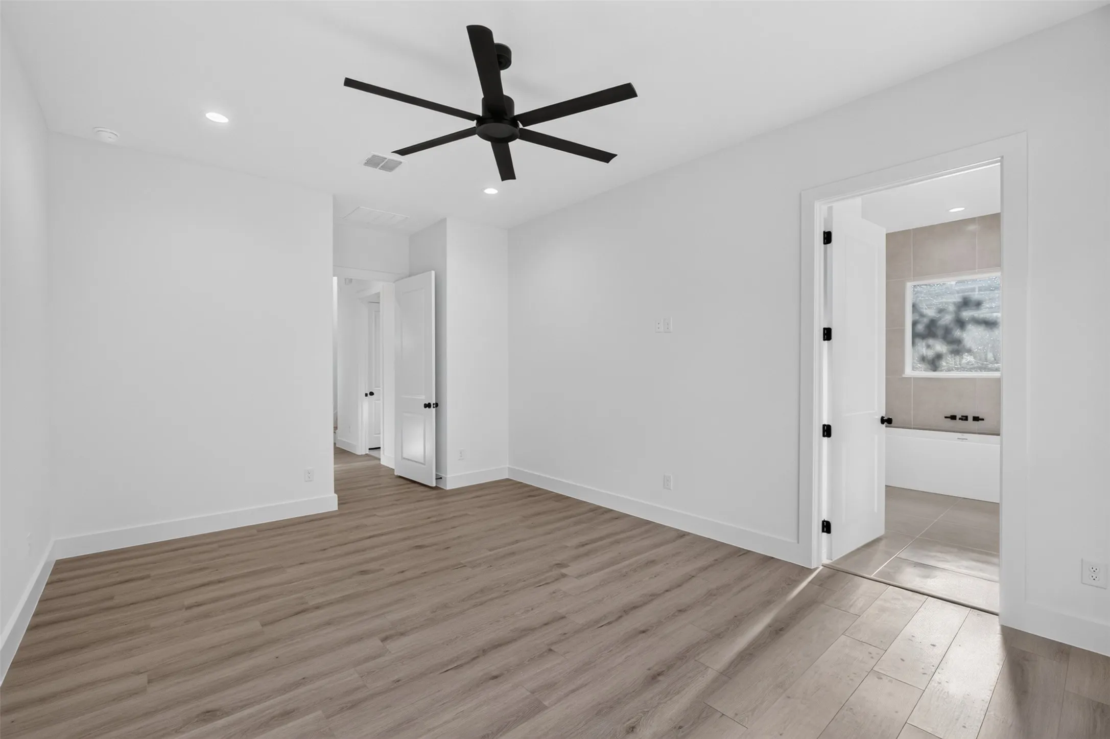 Single Family Residence For Sale in Johnson County , 2821 Private Access Road 73107, Burleson, Texas 76028, 4 Bedroom, 4 Bathroom, 3 Garage spaces, 3,338 Sqft, built in 2026, mls#21383099, Real Estate Agent in Burleson, Homes For Sale in Johnson county, Homes For Sale in Burleson, Realtor in Burleson Texas, Real Estate Brokerage Independent Realty Texas, Luminita Cordes Realtor