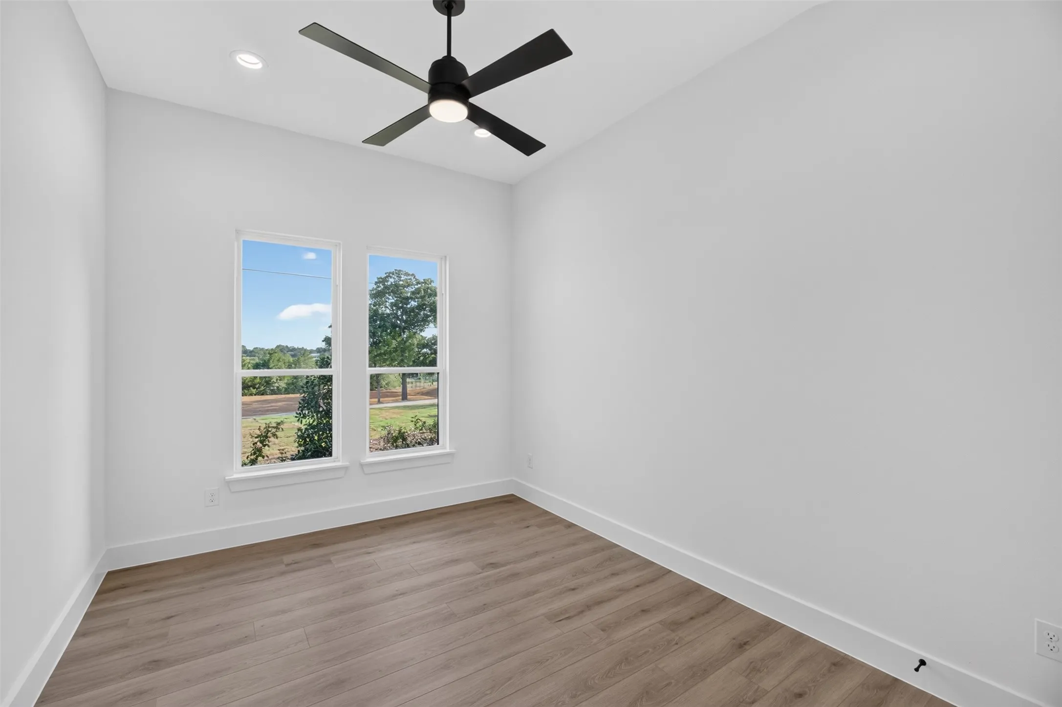 Single Family Residence For Sale in Johnson County , 2821 Private Access Road 73107, Burleson, Texas 76028, 4 Bedroom, 4 Bathroom, 3 Garage spaces, 3,338 Sqft, built in 2026, mls#21383099, Real Estate Agent in Burleson, Homes For Sale in Johnson county, Homes For Sale in Burleson, Realtor in Burleson Texas, Real Estate Brokerage Independent Realty Texas, Luminita Cordes Realtor