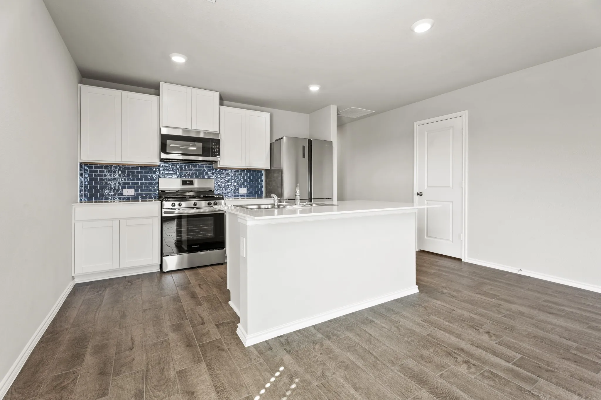 Single Family Residence For Sale in Denton County , 5509 Corduroy Road, Krum, Texas 76249, 3 Bedroom, 2 Bathroom, 1 Garage spaces, 1,214 Sqft, built in 2025, mls#21383738, Real Estate Agent in Krum, Homes For Sale in Denton county, Homes For Sale in Krum, Realtor in Krum Texas, Real Estate Brokerage Independent Realty Texas, Luminita Cordes Realtor