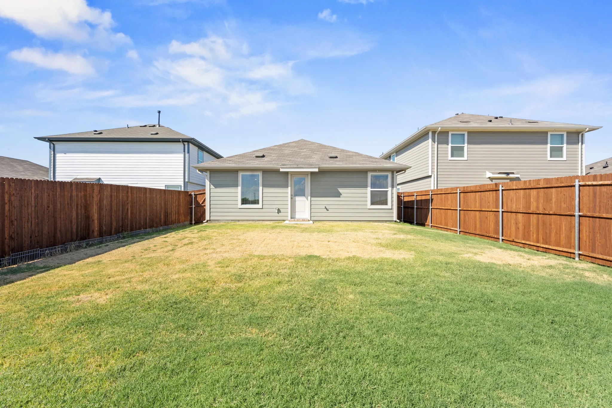 Single Family Residence For Sale in Denton County , 5509 Corduroy Road, Krum, Texas 76249, 3 Bedroom, 2 Bathroom, 1 Garage spaces, 1,214 Sqft, built in 2025, mls#21383738, Real Estate Agent in Krum, Homes For Sale in Denton county, Homes For Sale in Krum, Realtor in Krum Texas, Real Estate Brokerage Independent Realty Texas, Luminita Cordes Realtor