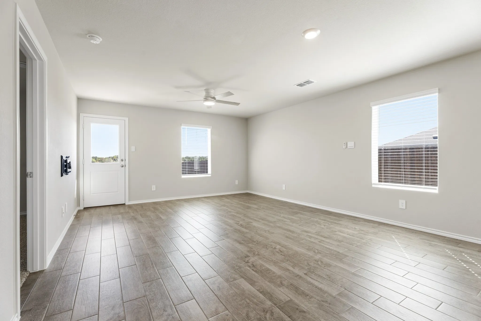 Single Family Residence For Sale in Denton County , 5509 Corduroy Road, Krum, Texas 76249, 3 Bedroom, 2 Bathroom, 1 Garage spaces, 1,214 Sqft, built in 2025, mls#21383738, Real Estate Agent in Krum, Homes For Sale in Denton county, Homes For Sale in Krum, Realtor in Krum Texas, Real Estate Brokerage Independent Realty Texas, Luminita Cordes Realtor
