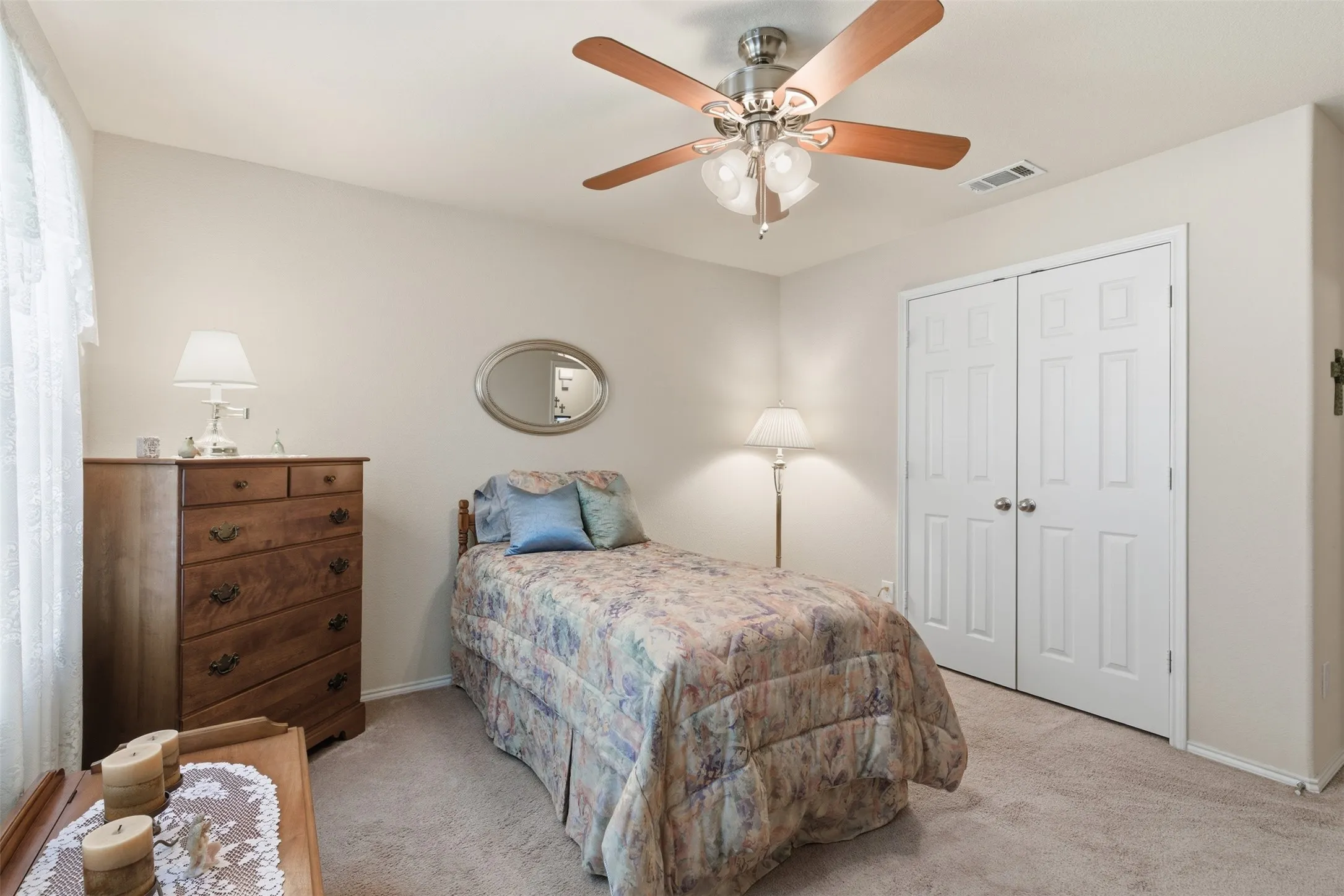 Single Family Residence For Sale in Denton County , 1417 Lone Pine Drive, Little Elm, Texas 75068, 3 Bedroom, 2 Bathroom, 2 Garage spaces, 1,507 Sqft, built in 2011, mls#21380541, Real Estate Agent in Little Elm, Homes For Sale in Denton county, Homes For Sale in Little Elm, Realtor in Little Elm Texas, Real Estate Brokerage Independent Realty Texas, Luminita Cordes Realtor