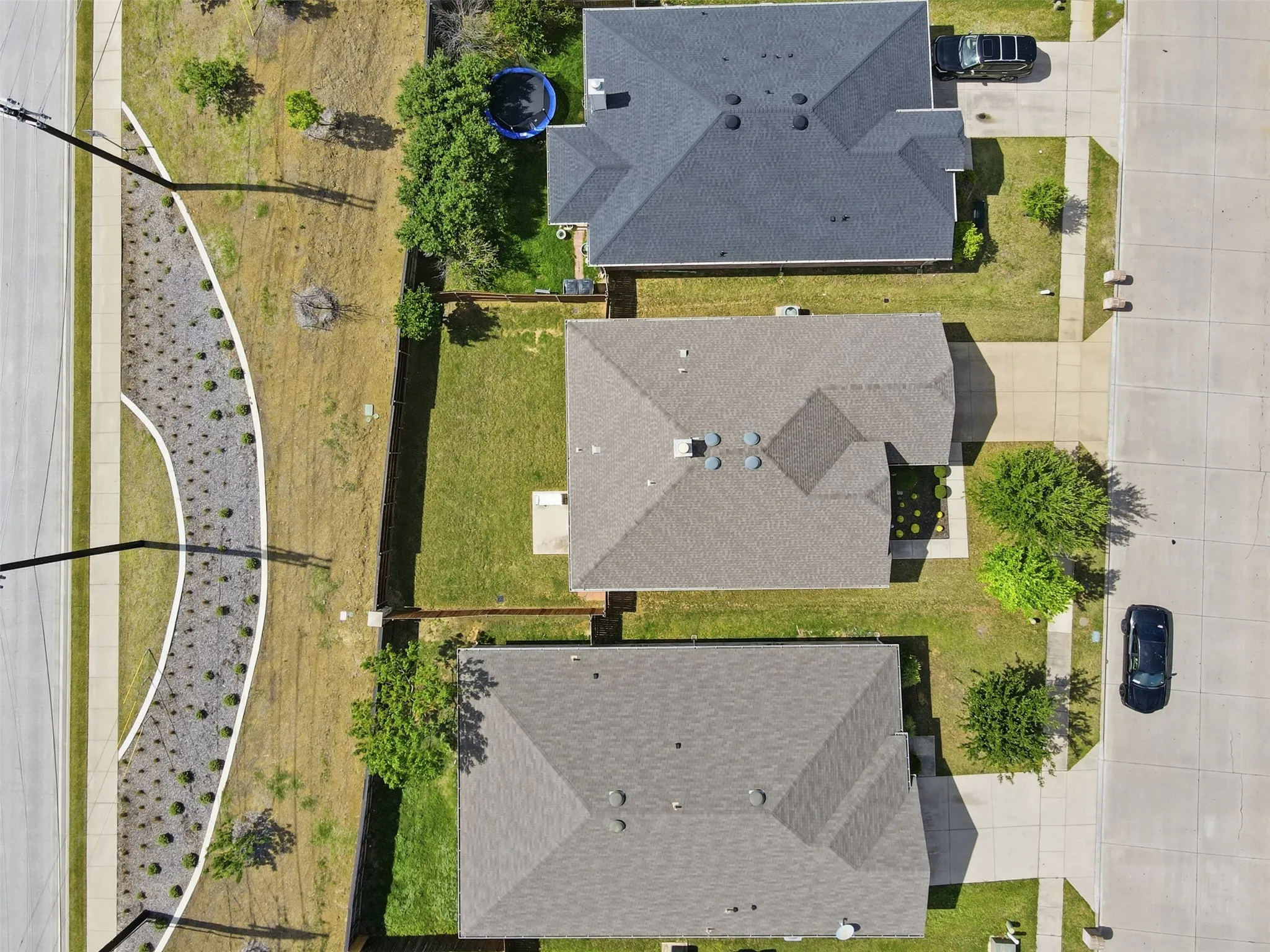 Single Family Residence For Sale in Denton County , 1417 Lone Pine Drive, Little Elm, Texas 75068, 3 Bedroom, 2 Bathroom, 2 Garage spaces, 1,507 Sqft, built in 2011, mls#21380541, Real Estate Agent in Little Elm, Homes For Sale in Denton county, Homes For Sale in Little Elm, Realtor in Little Elm Texas, Real Estate Brokerage Independent Realty Texas, Luminita Cordes Realtor