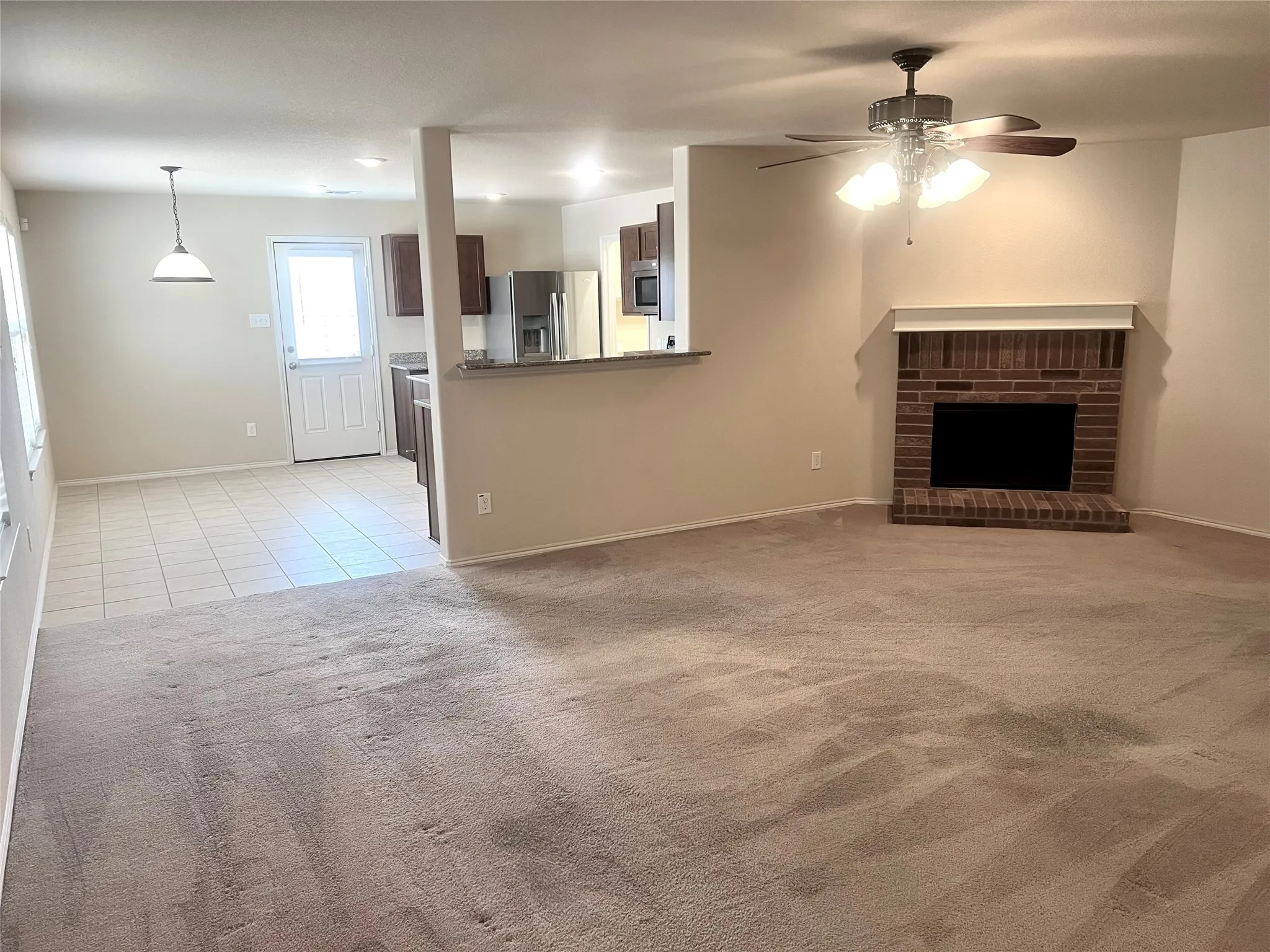 Single Family Residence For Sale in Denton County , 1417 Lone Pine Drive, Little Elm, Texas 75068, 3 Bedroom, 2 Bathroom, 2 Garage spaces, 1,507 Sqft, built in 2011, mls#21380541, Real Estate Agent in Little Elm, Homes For Sale in Denton county, Homes For Sale in Little Elm, Realtor in Little Elm Texas, Real Estate Brokerage Independent Realty Texas, Luminita Cordes Realtor